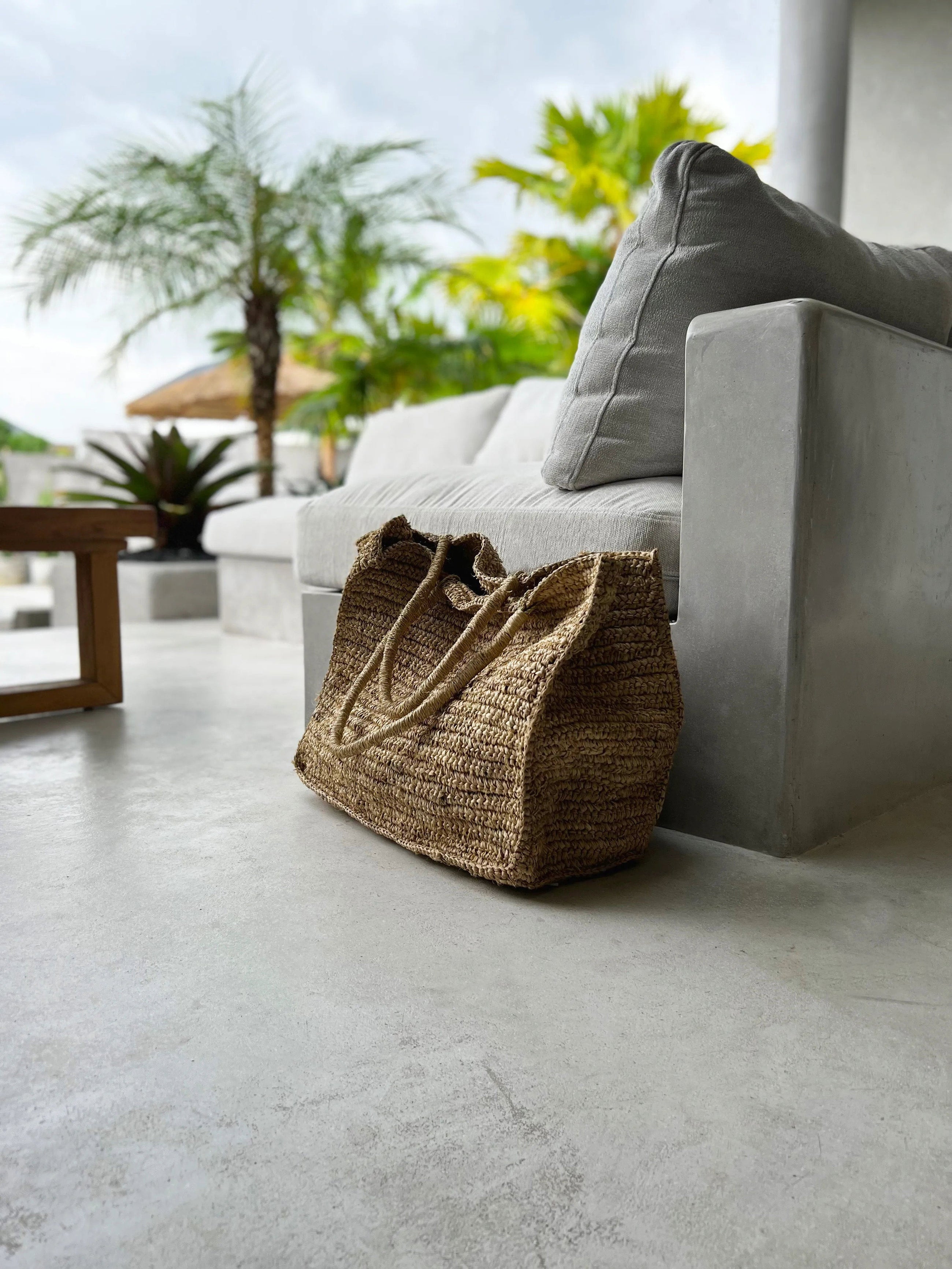 The Ti Amo Shopper in raffia — handmade luxury shopping bag curated by Laiyahome — view 2