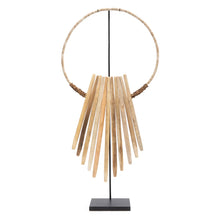Bâtons en bois sur support - Naturels