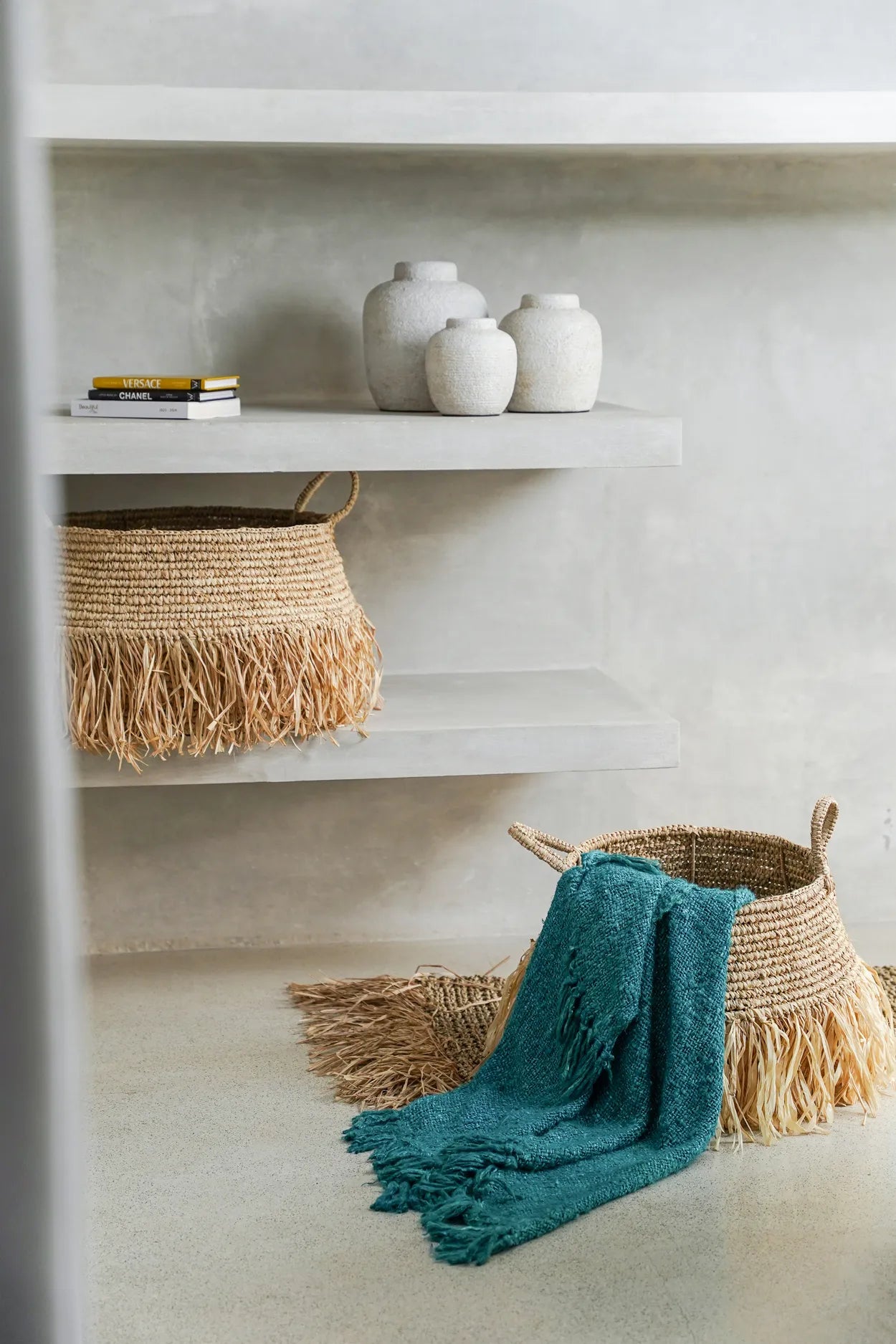 The Peaky Vase - Concrete - L in terracotta — handmade luxury vase curated by Laiyahome — view 2
