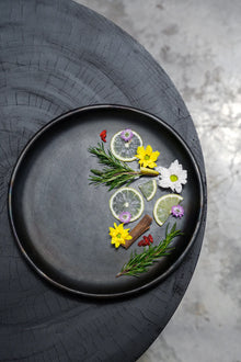 The Burned Classic Plate - Black - L