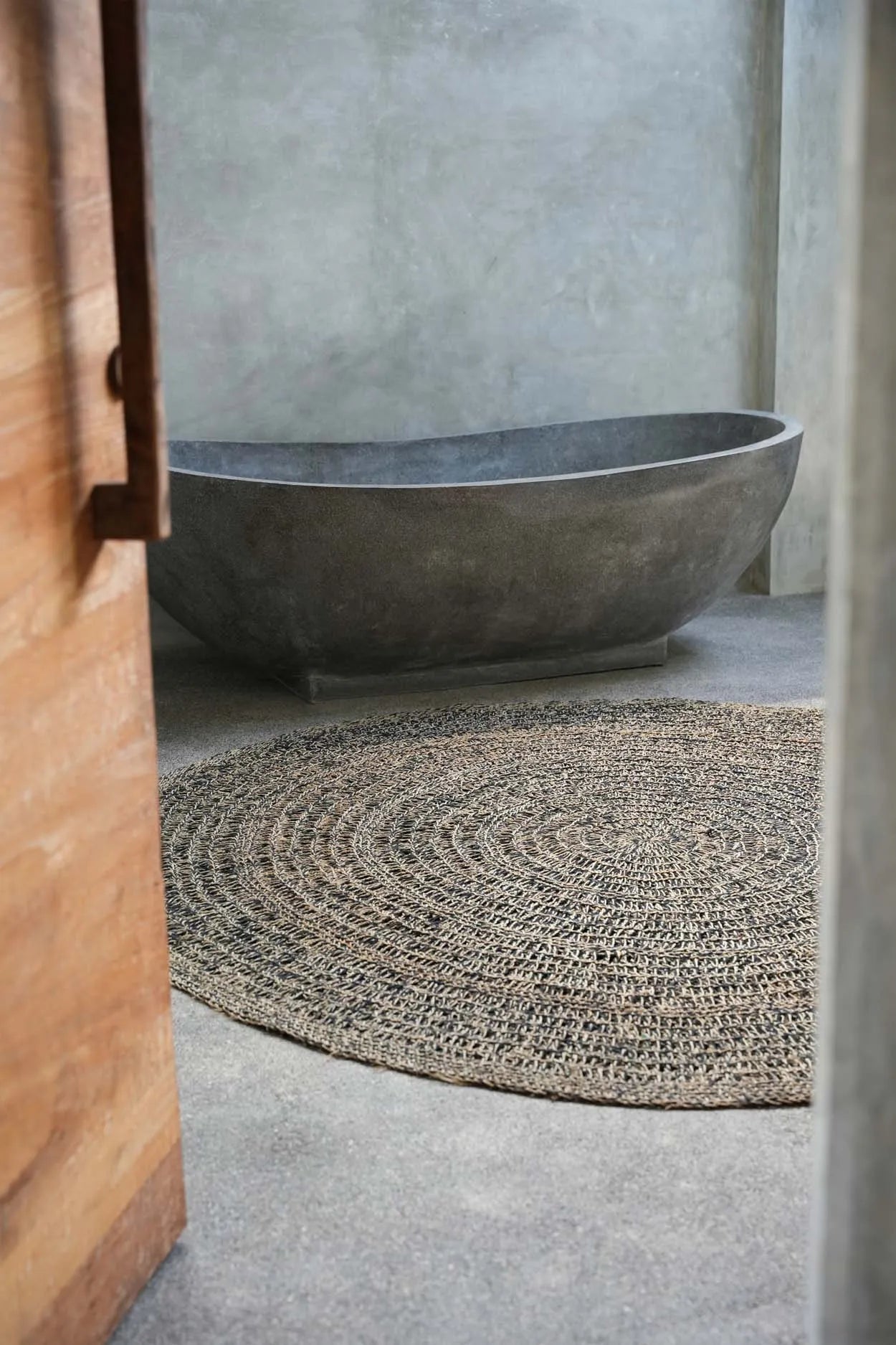 The Seagrass Carpet - Natural Black - 100 in seagrass — handmade luxury area rug curated by Laiyahome — view 4