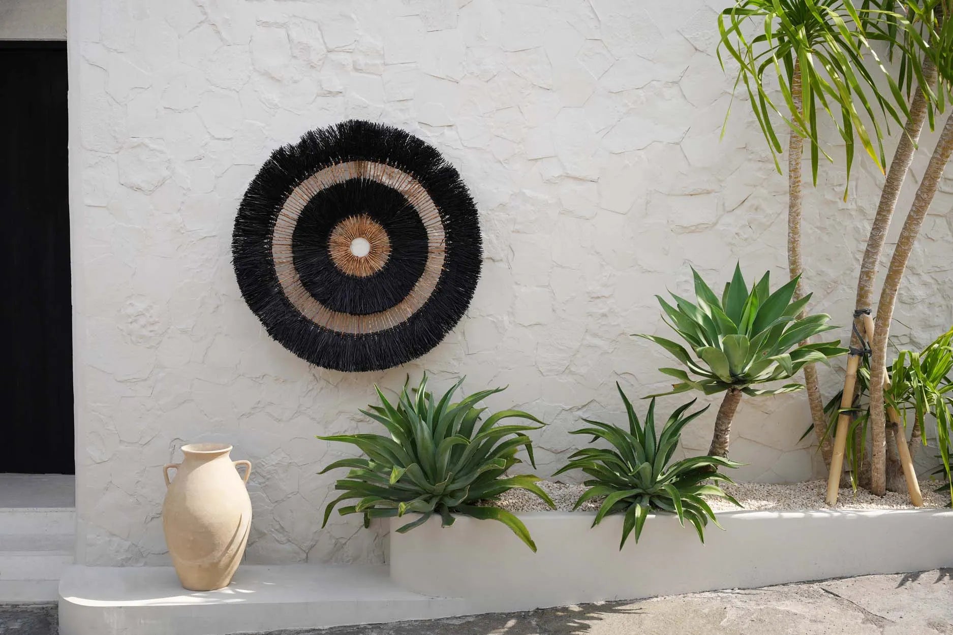 The Maurea Wall Deco - Black in palm leaf — handmade luxury coffee table curated by Laiyahome — view 4