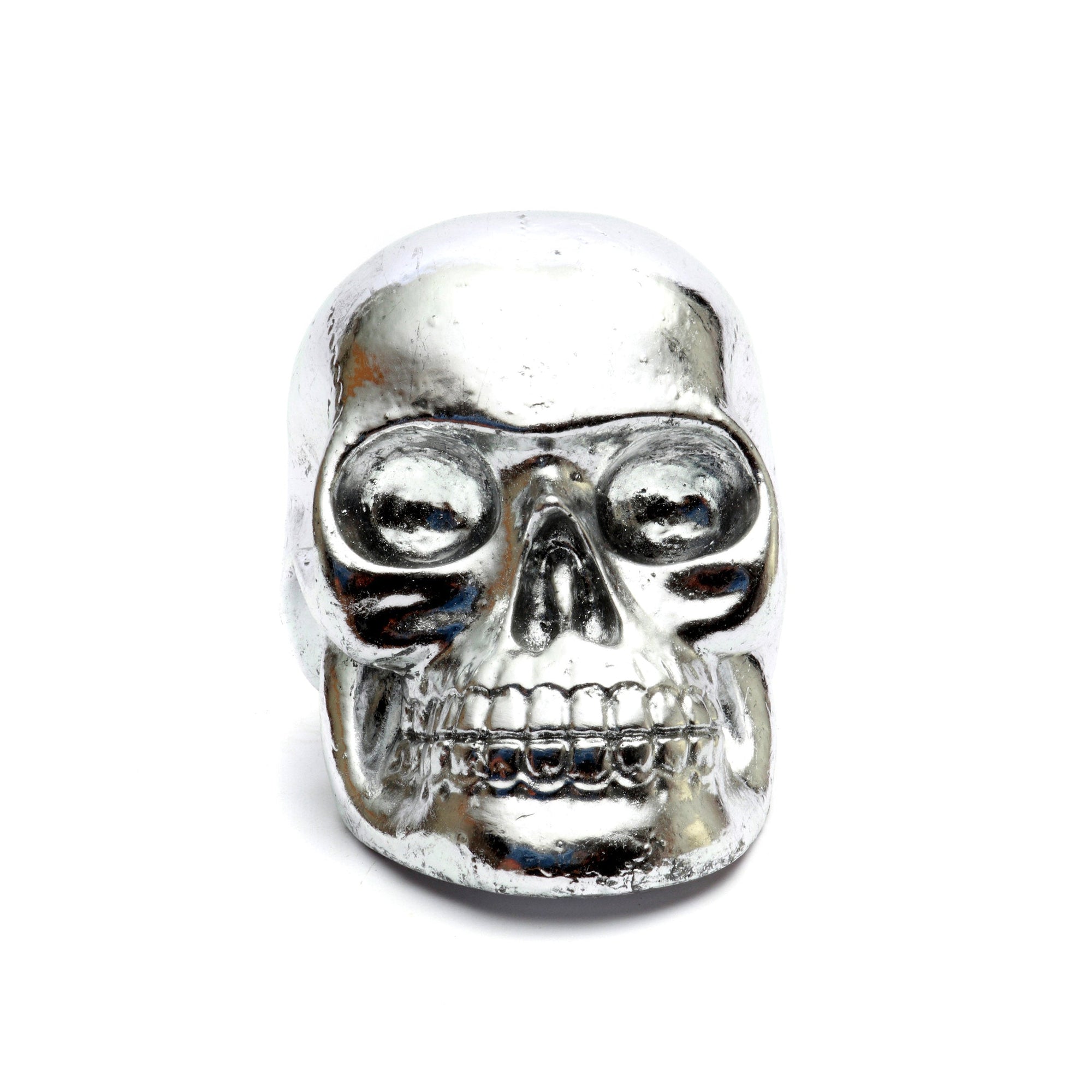 The Resin Skull Head Silver L in polyresin — handmade luxury statue curated by Laiyahome