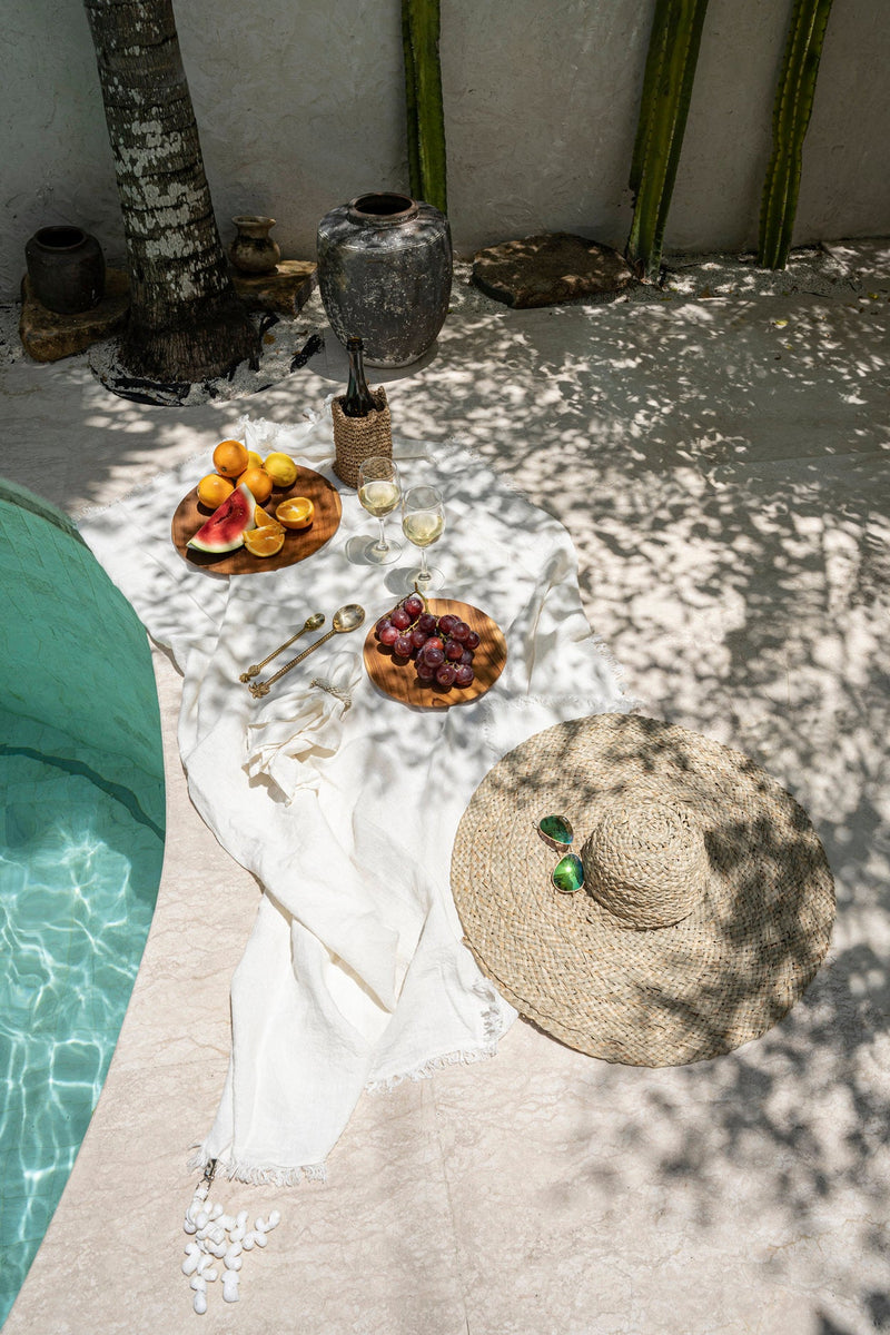 The Linen Tablecloth - White - 180x300 in linen — handmade luxury tablecloth curated by Laiyahome — view 2