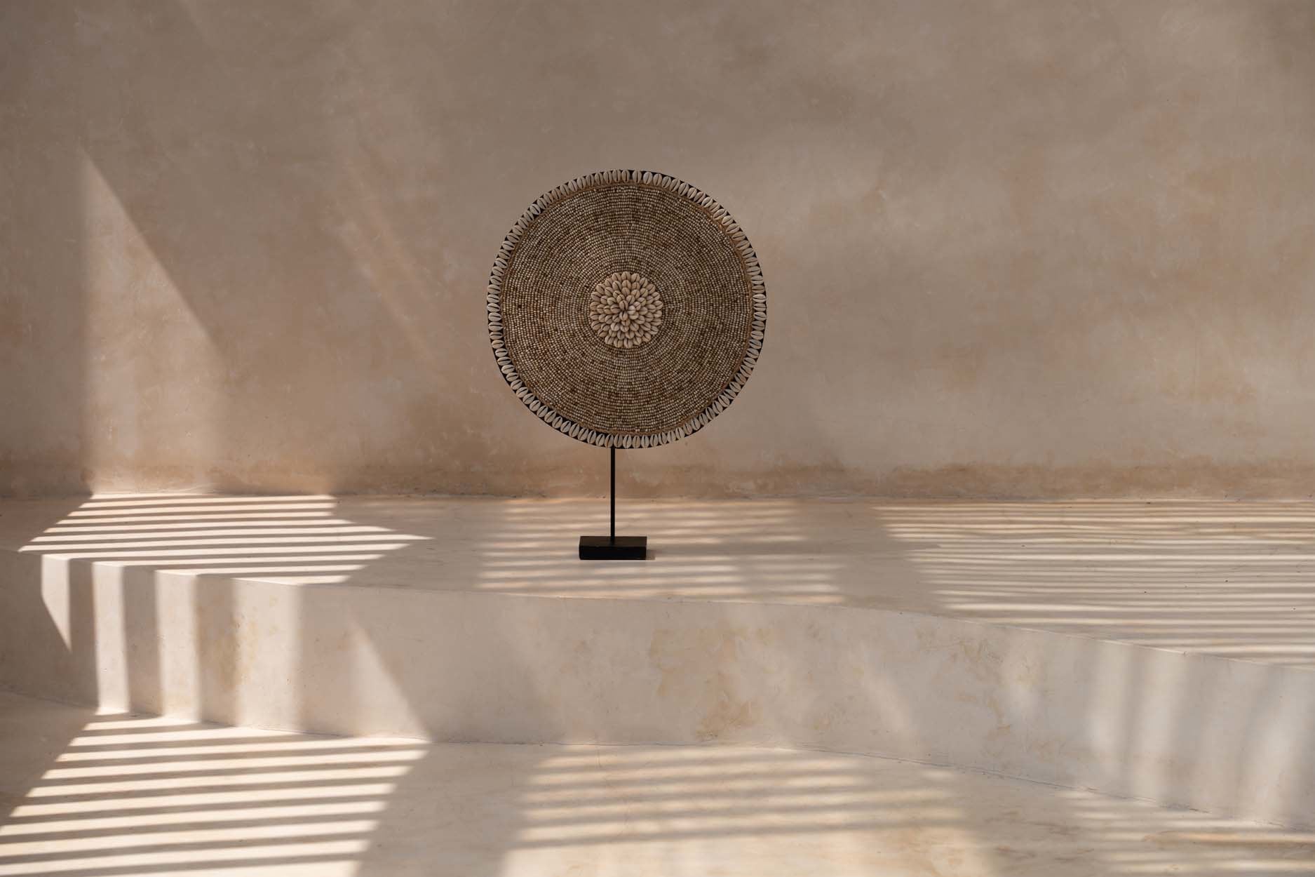 The Shell Guadeloupe on Stand - Natural White in shell — handmade luxury standing decoration curated by Laiyahome — view 2
