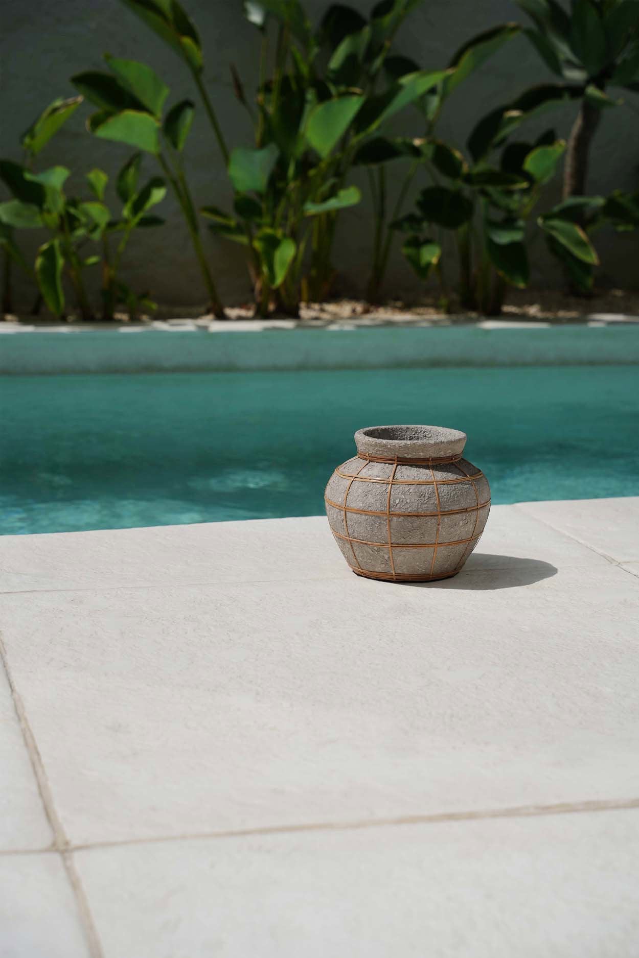 Vaso Barriga - Betão Natural - P