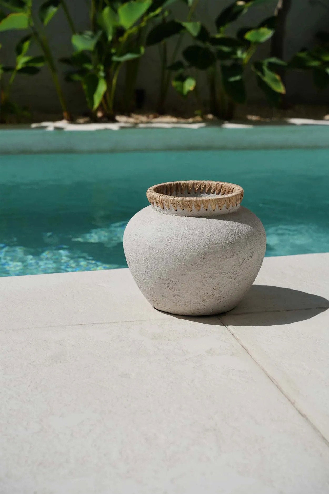 The Styly Vase - Concrete Natural - L in terracotta, earthenware — handmade luxury vase curated by Laiyahome — view 2