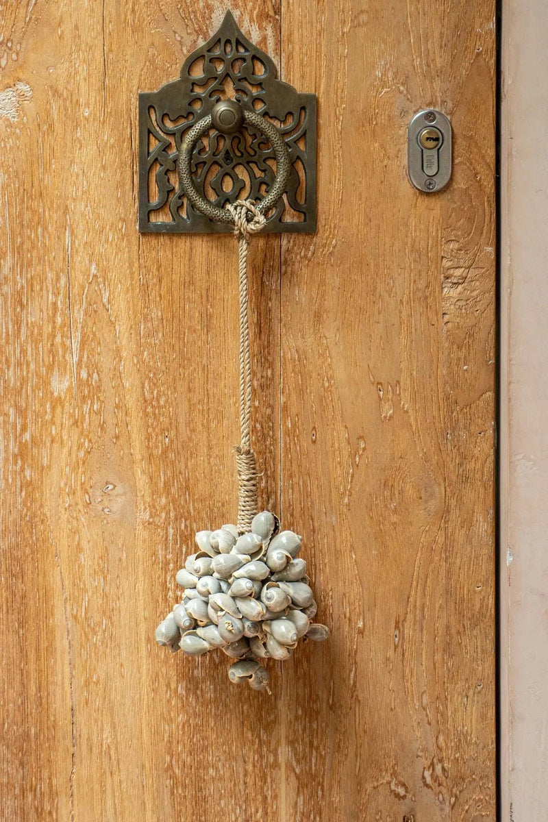 The Grey Shell Tassel in shell — handmade luxury wall decoration curated by Laiyahome — view 2