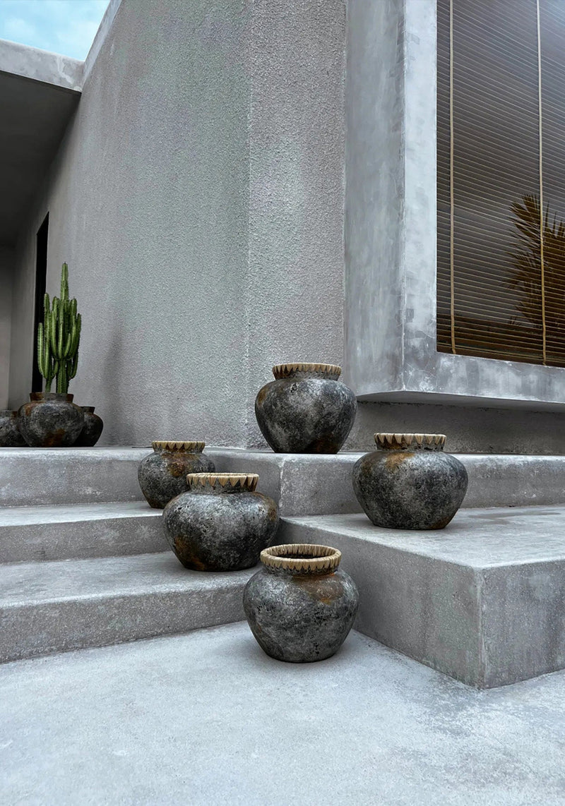 The Styly Vase - Antique Grey - S in terracotta — handmade luxury vase curated by Laiyahome — view 2