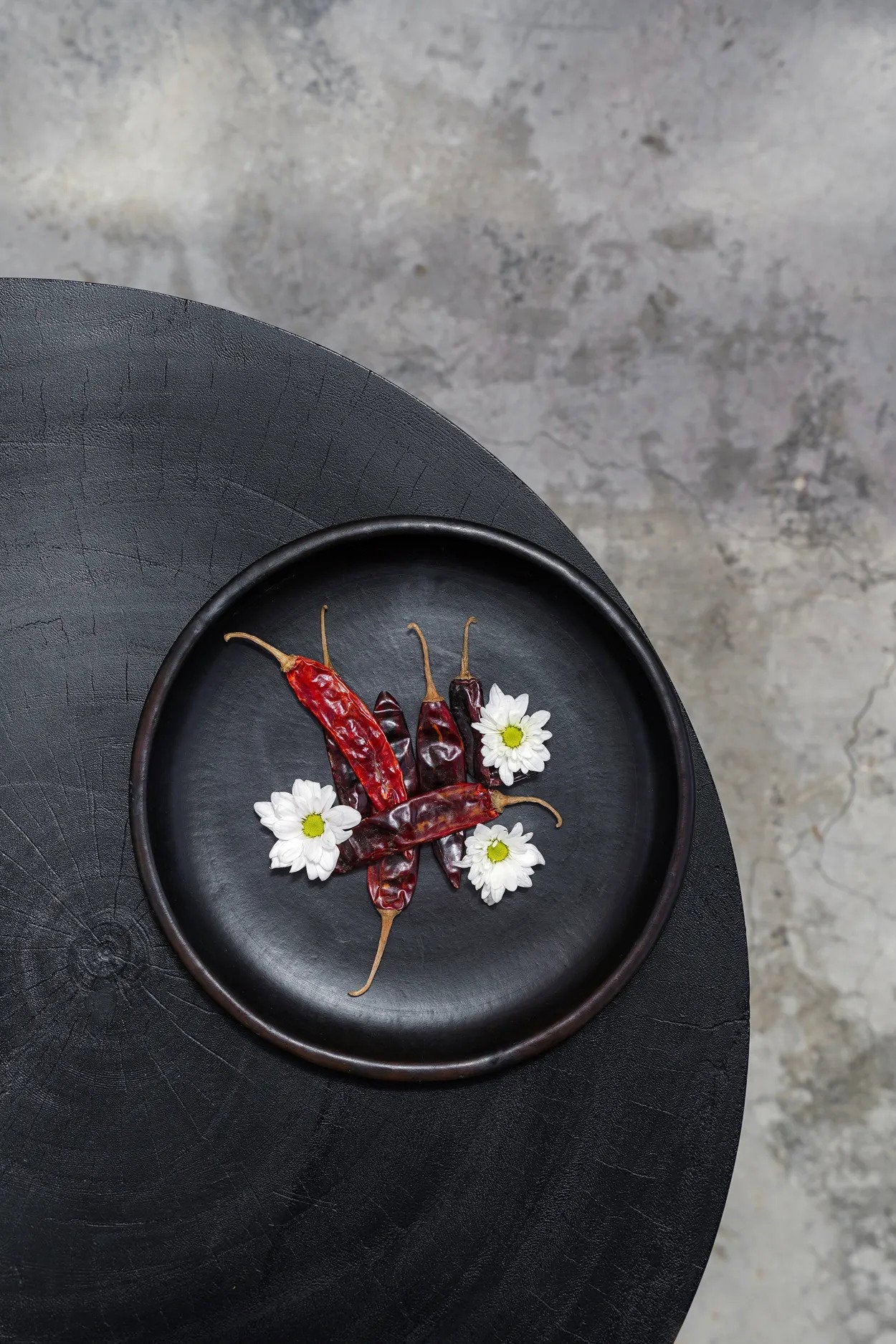 The Burned Classic Plate - Black - M in terracotta — handmade luxury dinner plate curated by Laiyahome — view 2