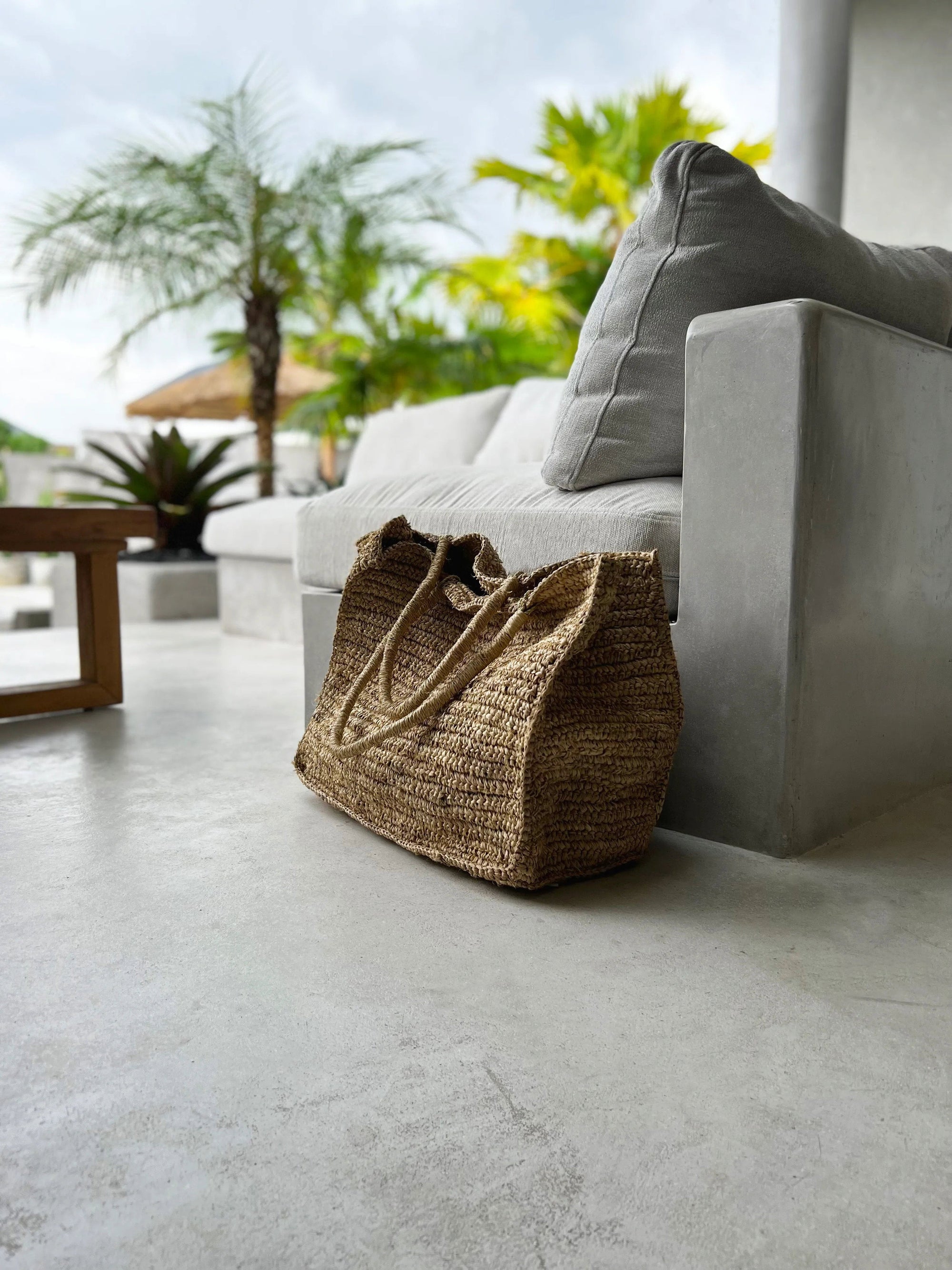The Ti Amo Shopper in raffia — handmade luxury shopping bag curated by Laiyahome — view 2