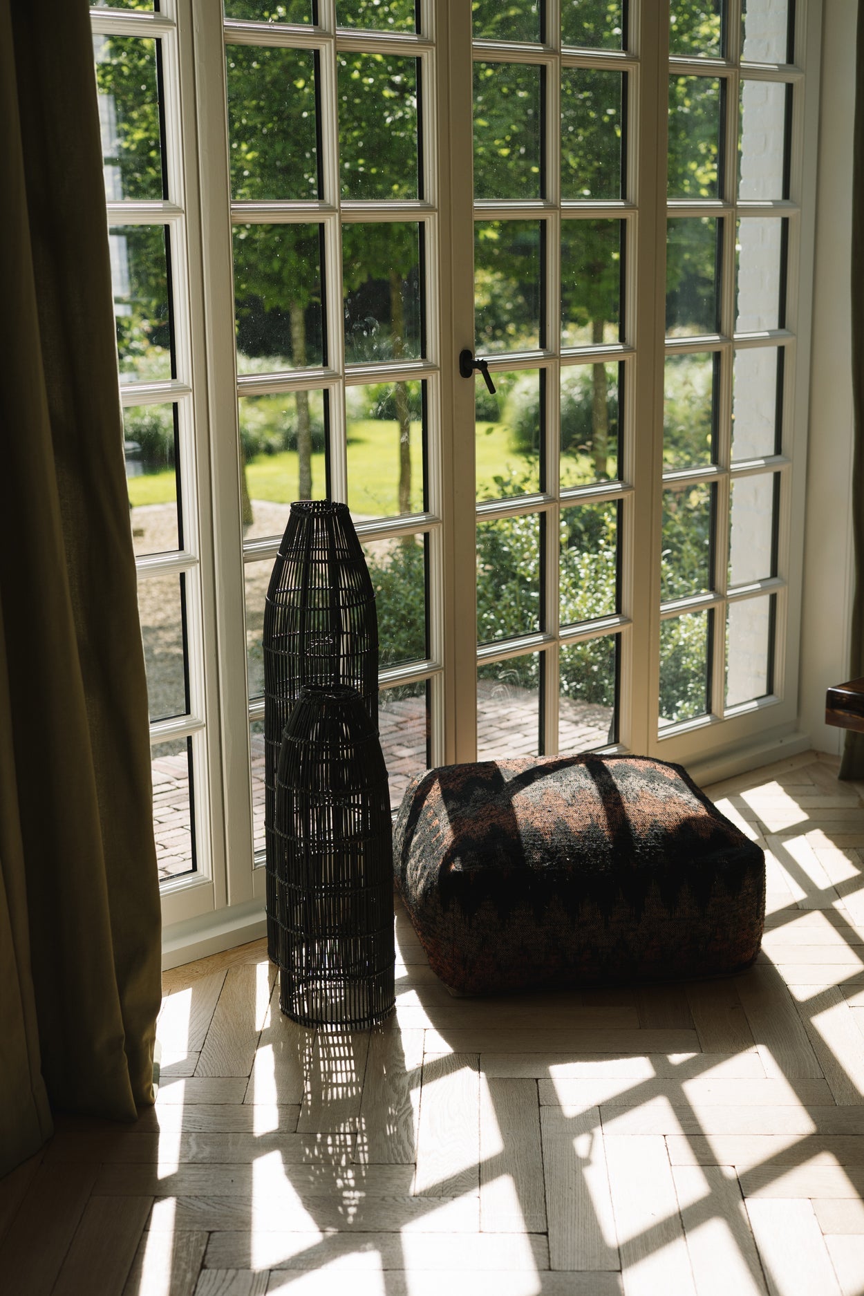 The Fish Trap Pendant - Black - L in rattan — handmade luxury pendant lamp curated by Laiyahome — view 2