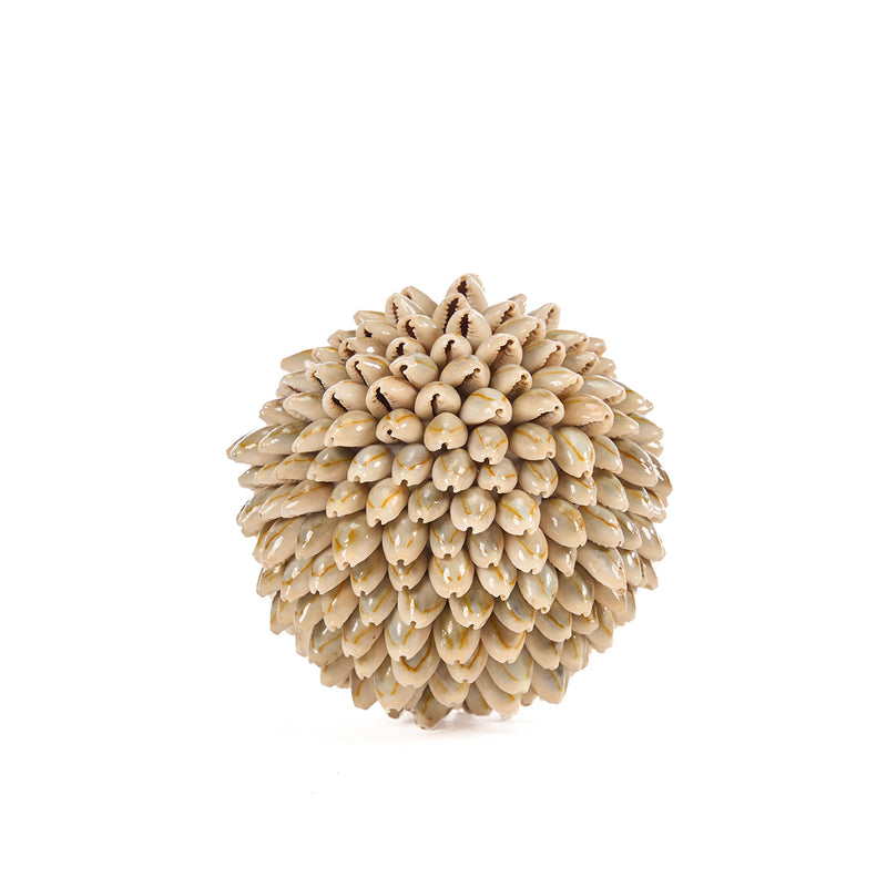 The Oluolu Shell Ball - S in shell — handmade luxury decorative object curated by Laiyahome
