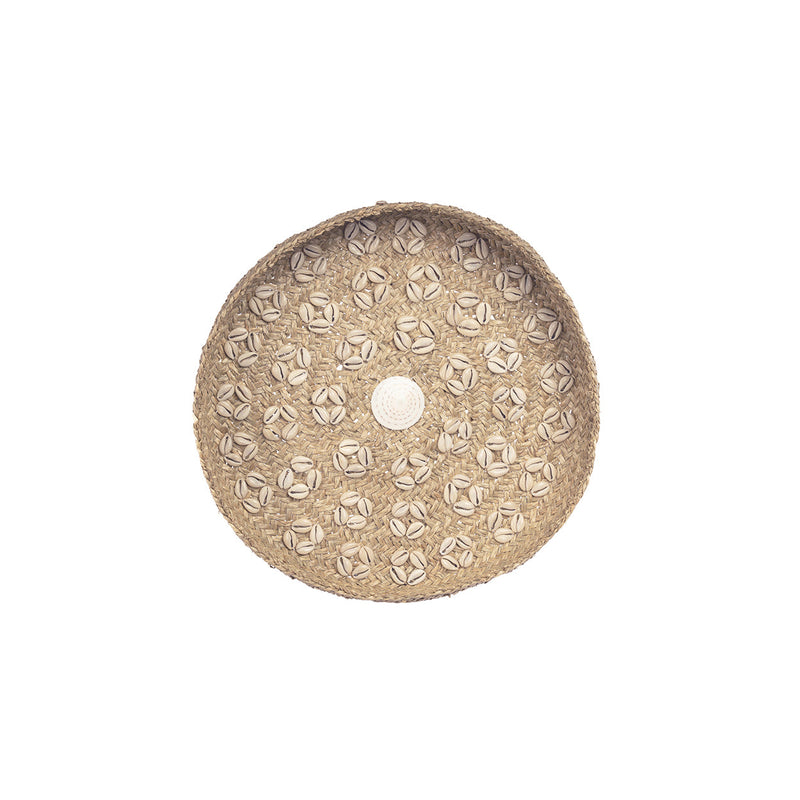 The Caribe Shell Plate - Natural White - M in grass — handmade luxury wall decoration curated by Laiyahome