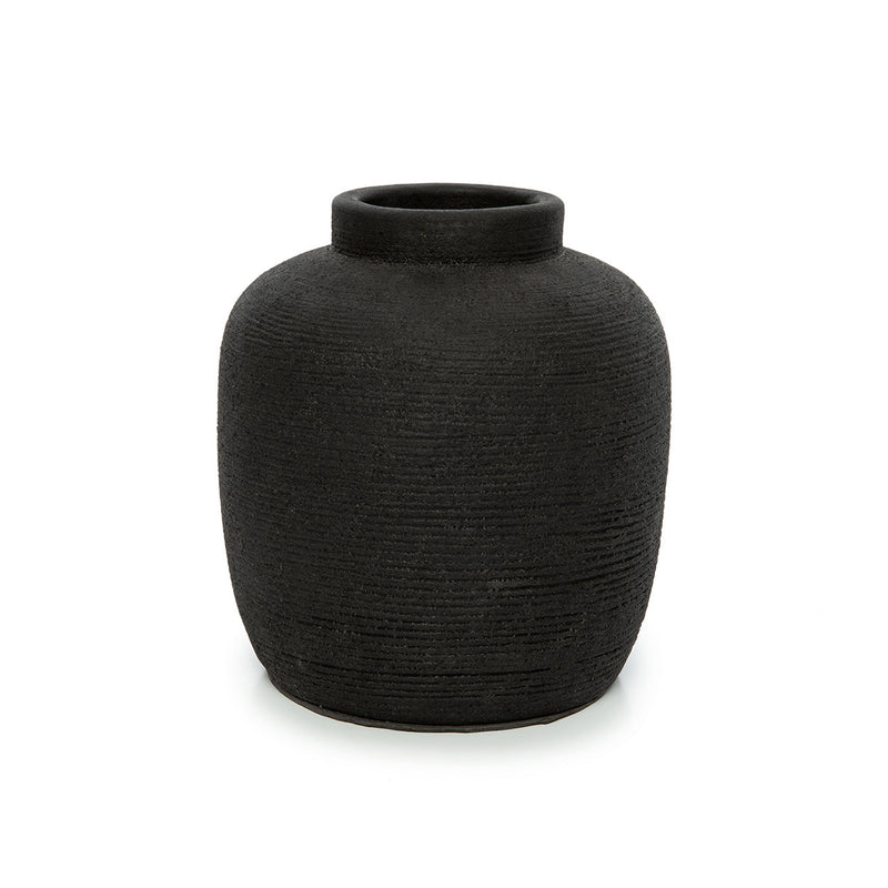 The Peaky Vase - Black - M in terracotta — handmade luxury vase curated by Laiyahome