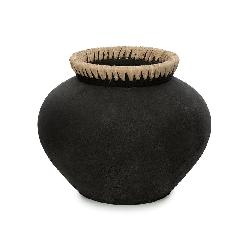 The Styly Vase - Black Natural - L in terracotta — handmade luxury vase curated by Laiyahome