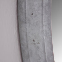The Geokel Mirror — industrial mirror in solid iron from Laiyahome
