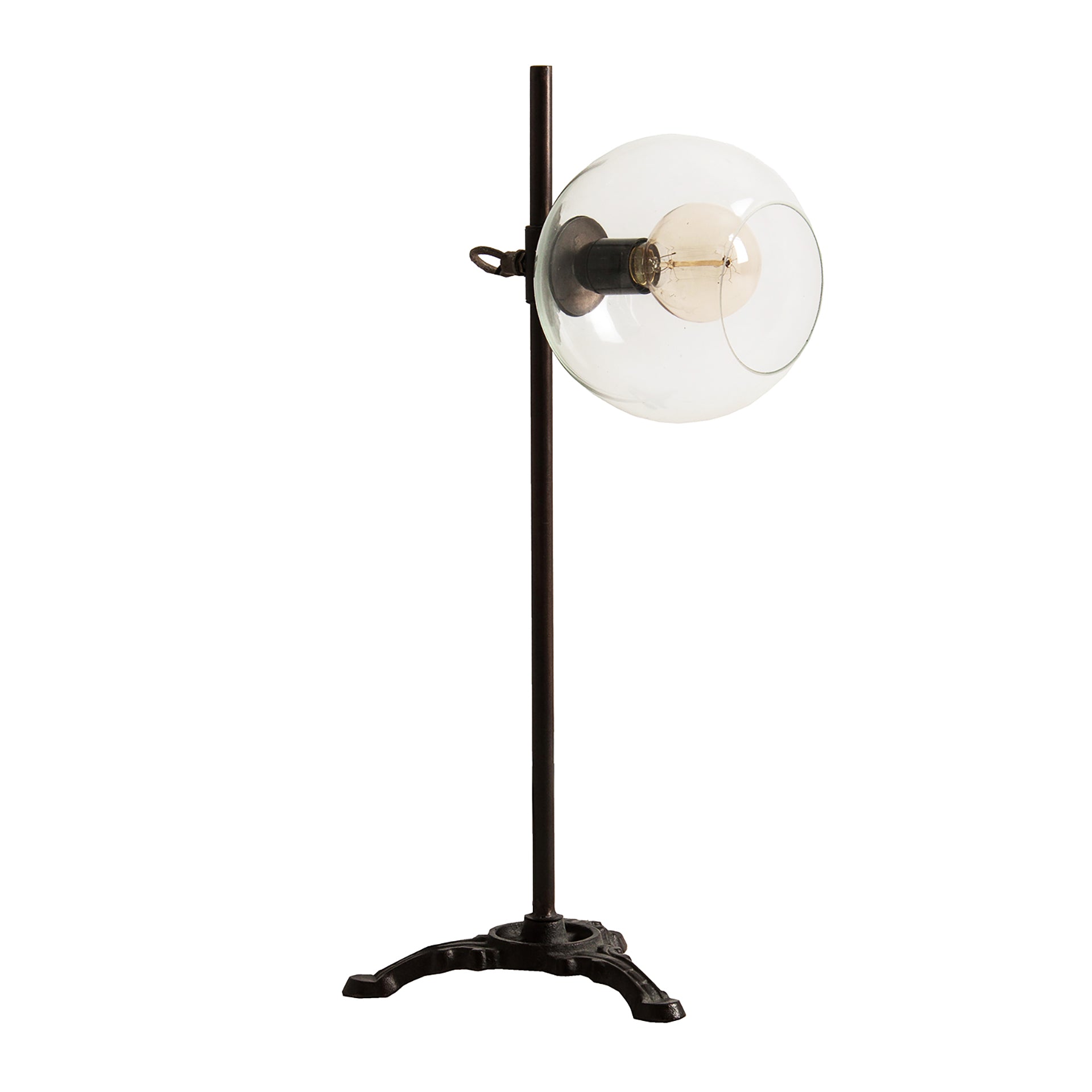 The Flessie Table Lamp — industrial table lamp in solid iron from Laiyahome