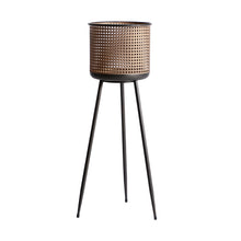 The Bream Plant Pot — Art Deco planter in solid iron from Laiyahome