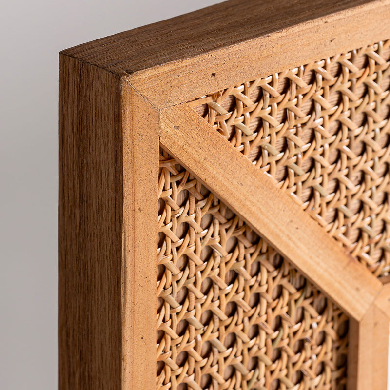 ZETEL MIRROR in a modern interior setting