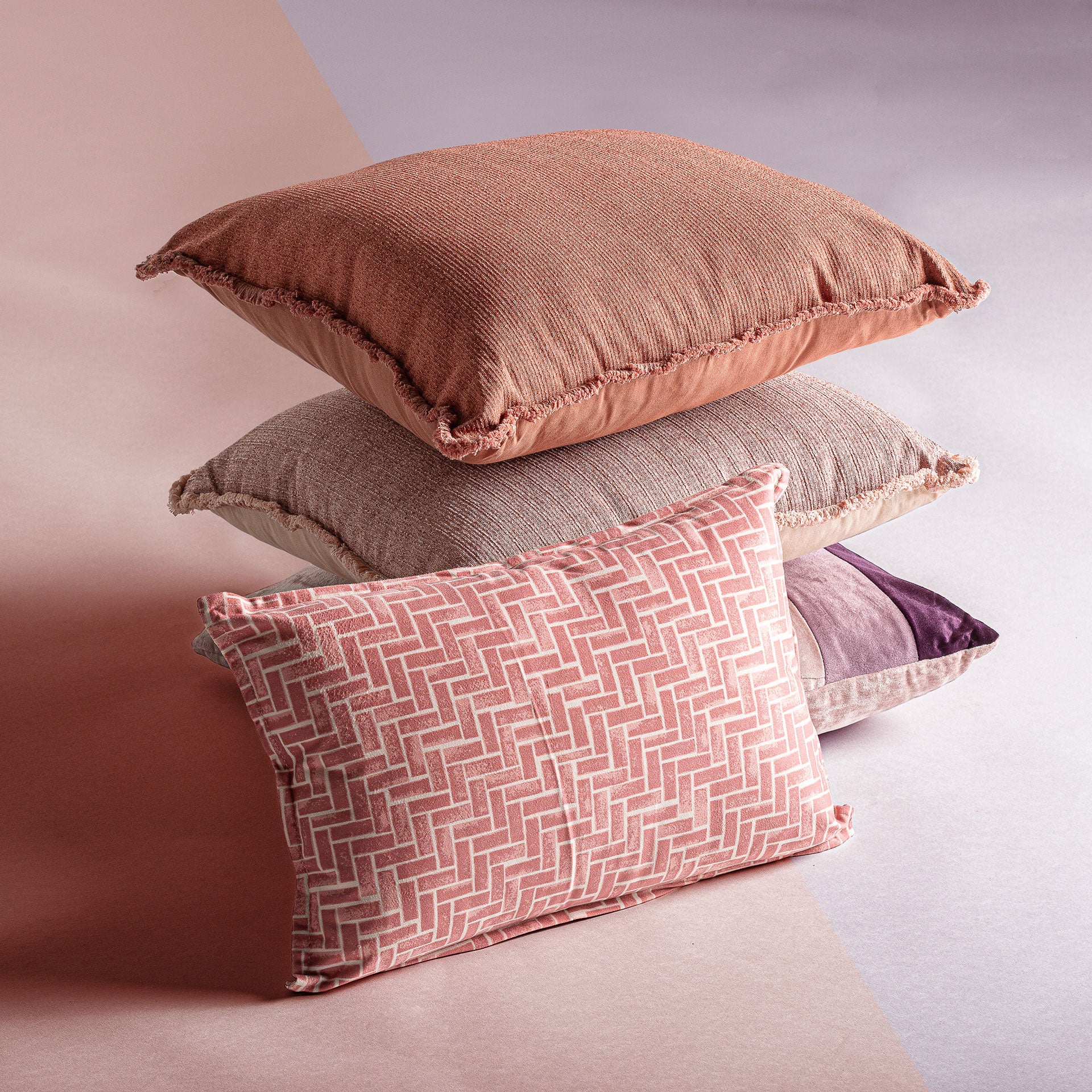 The Nela Cushion — playful contemporary cushion in high-performance polyester from Laiyahome