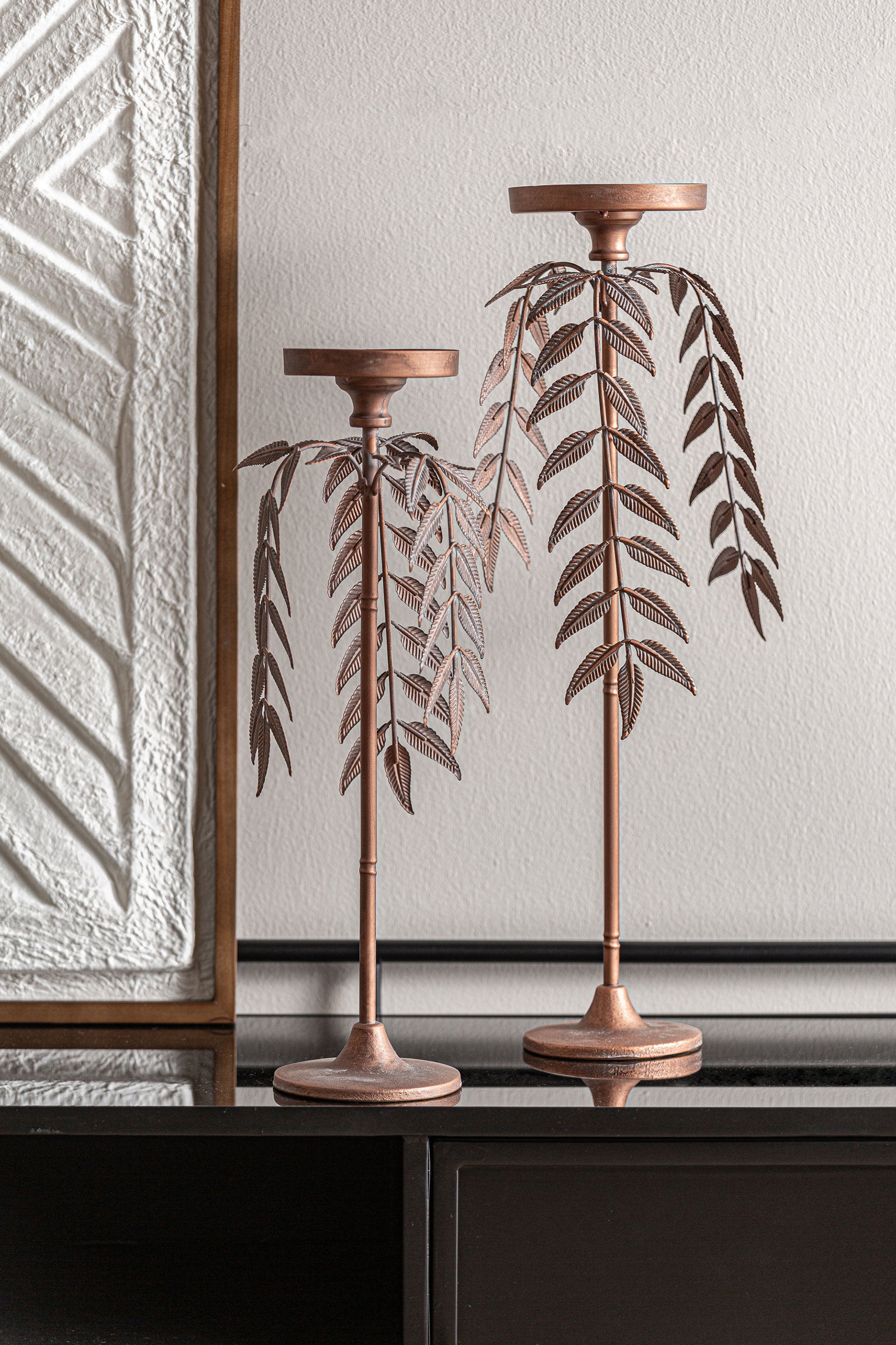 The Palmera Lucerna Candelabra — Art Deco candle holder in solid iron from Laiyahome
