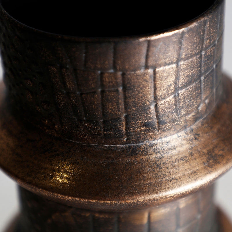 VESC VASE in a modern interior setting