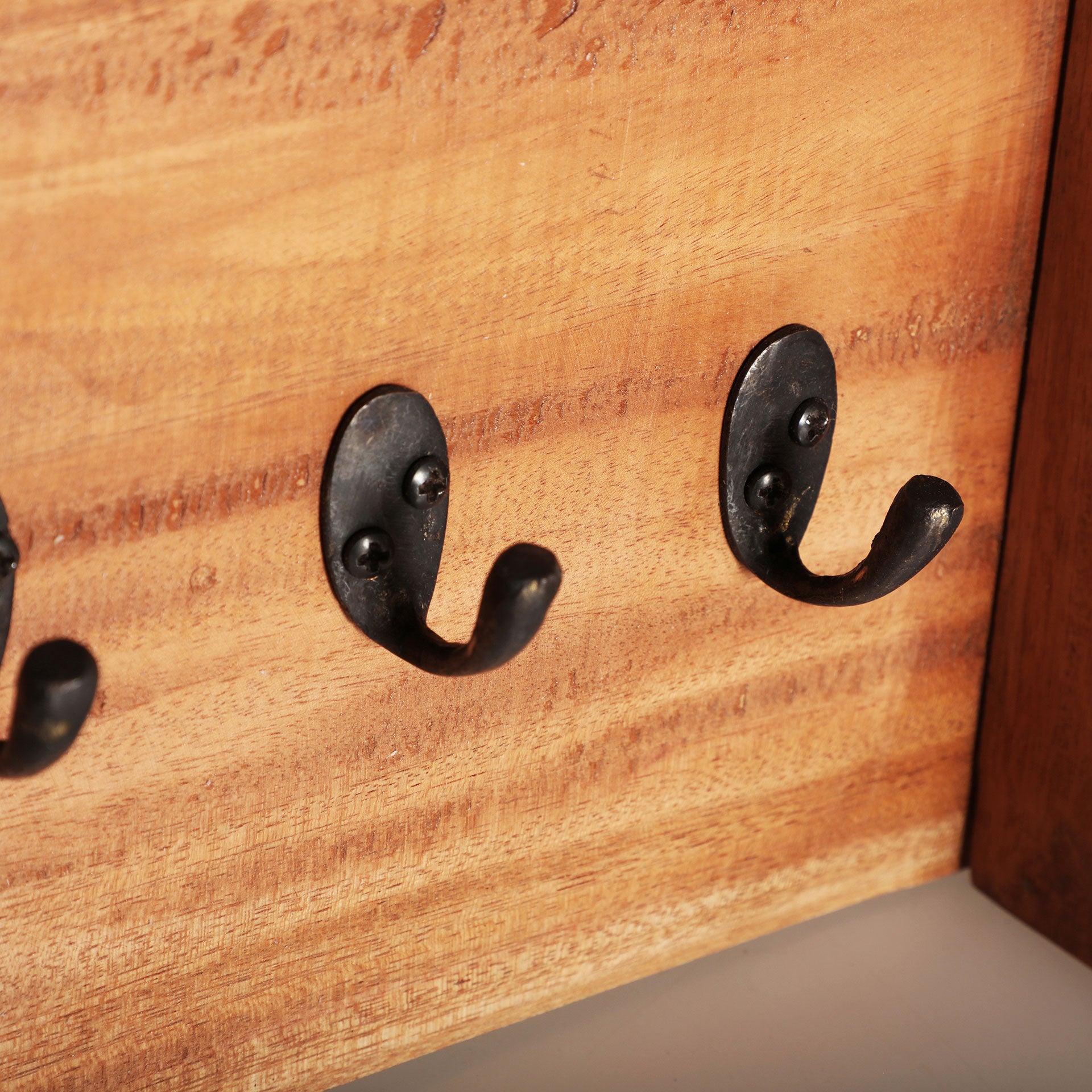 The Akviran Empty Pockets — global-modern decorative box in mahogany wood from Laiyahome