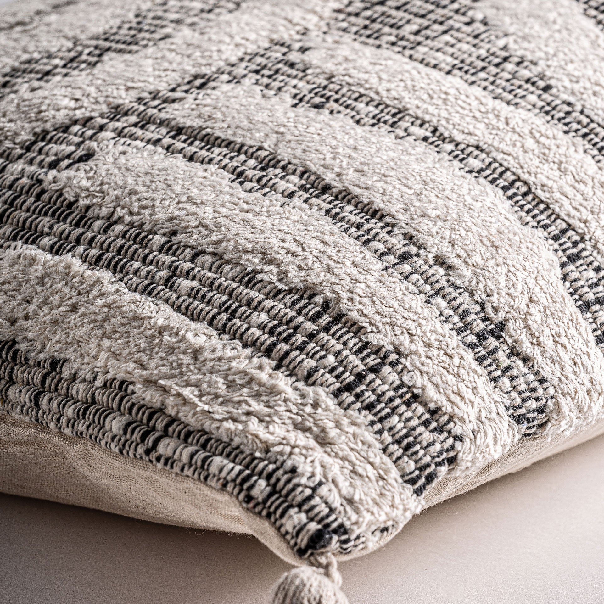 The Anya Cushion — vintage-modern cushion in natural cotton from Laiyahome