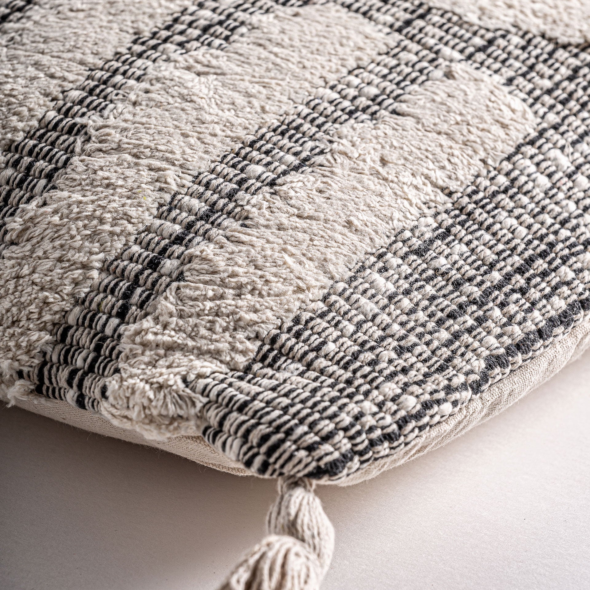 The Anya Cushion — vintage-modern cushion in natural cotton from Laiyahome