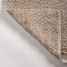 The Aliena Carpet — vintage rug in natural jute from Laiyahome