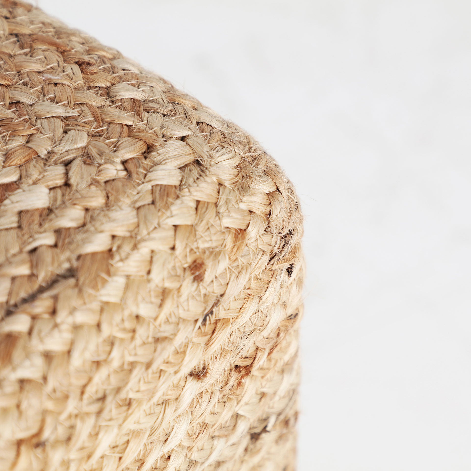 The Thiesi Footrest — boho-modern pouffe in natural jute from Laiyahome