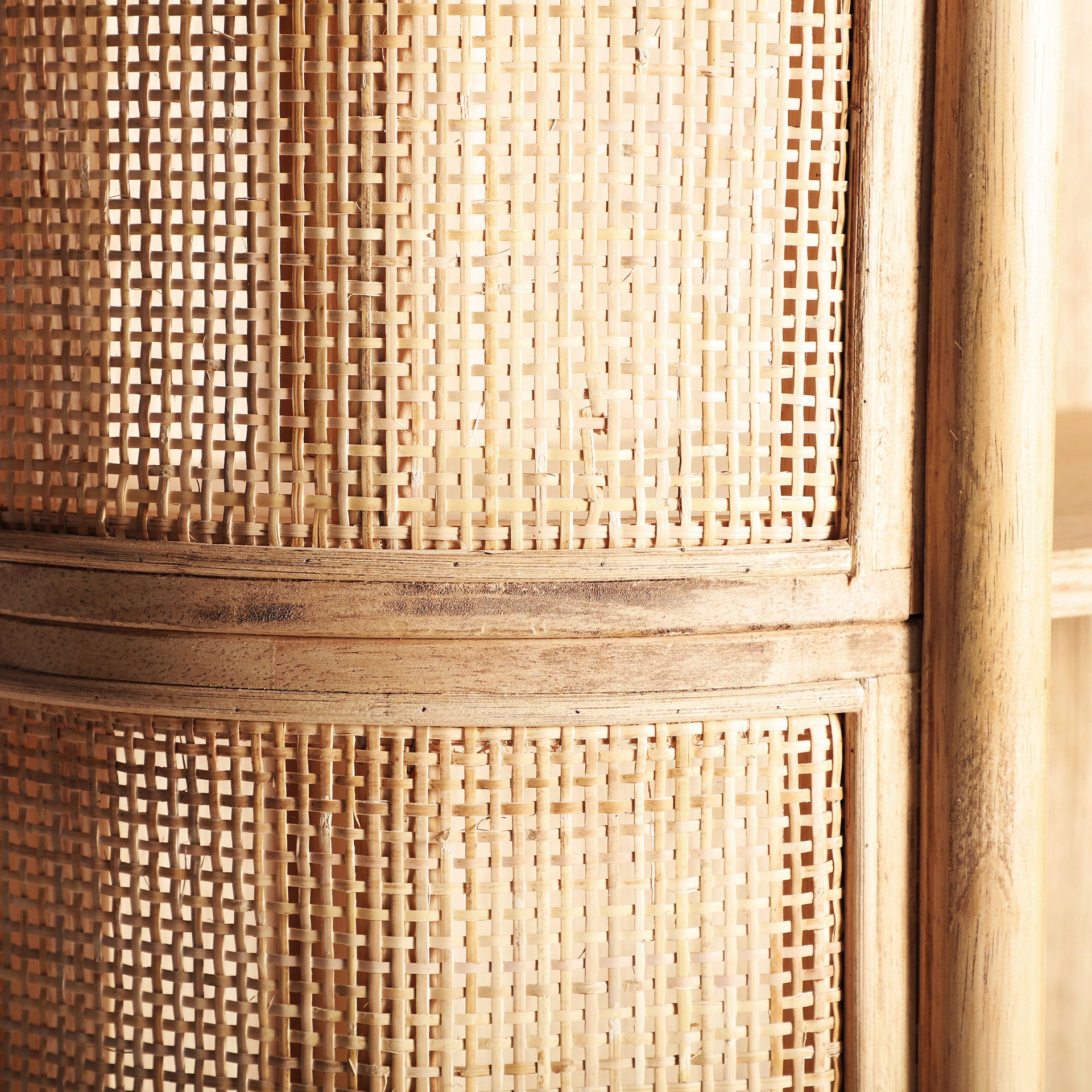 IKLA BOOKCASE — Laiyahome