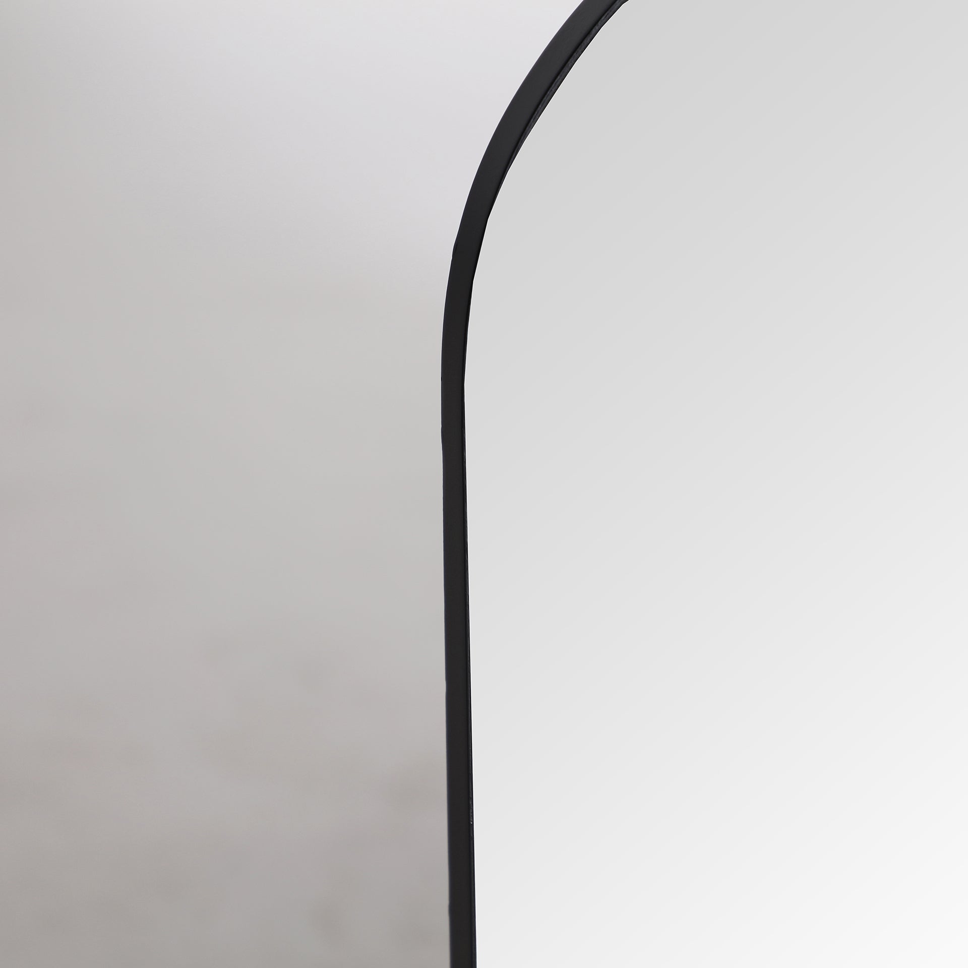 The Joigny Mirror — industrial mirror in solid iron from Laiyahome