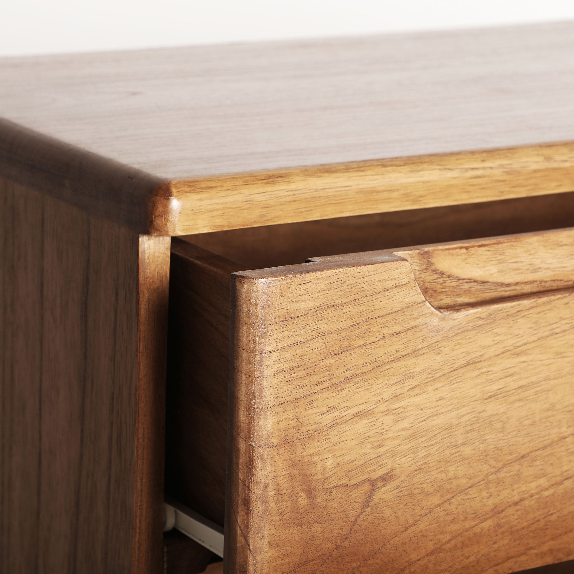 The Slough Chest Of Drawers — Scandinavian chest of drawers in solid mindi wood from Laiyahome