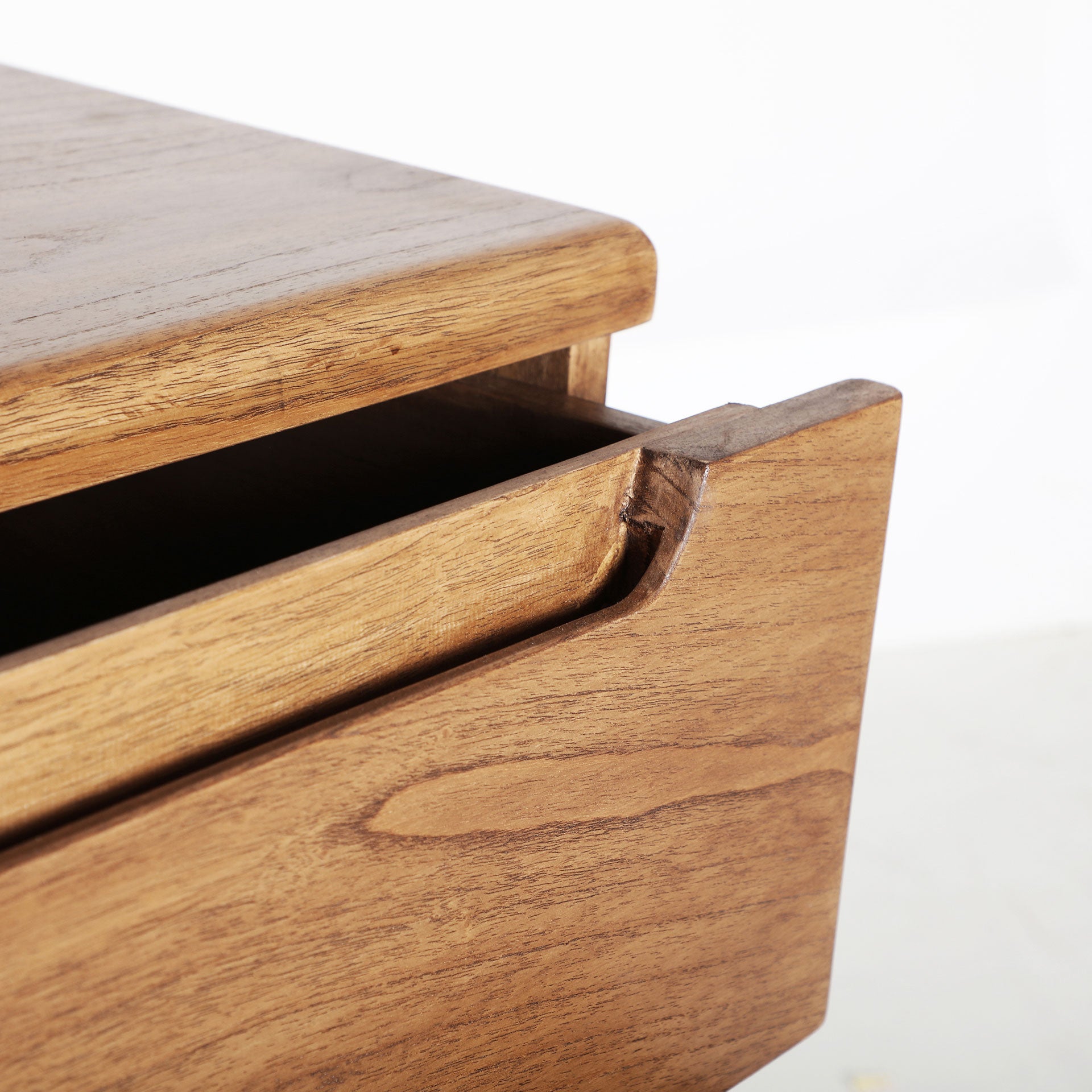 The Slough Chest Of Drawers — Scandinavian chest of drawers in solid mindi wood from Laiyahome