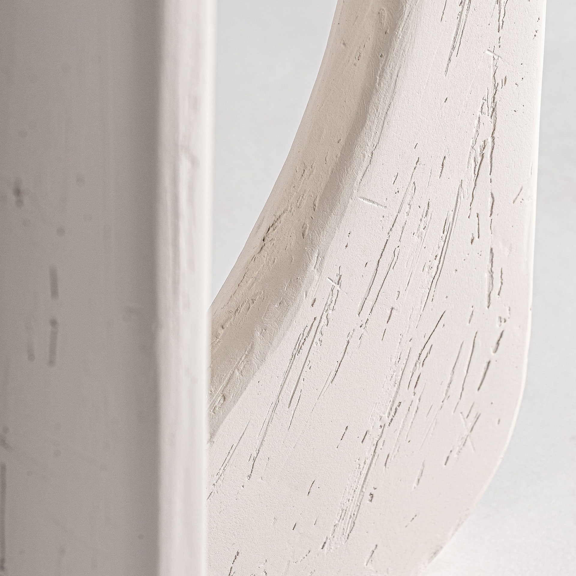The Inha Side Table — contemporary side table in solid mango wood from Laiyahome