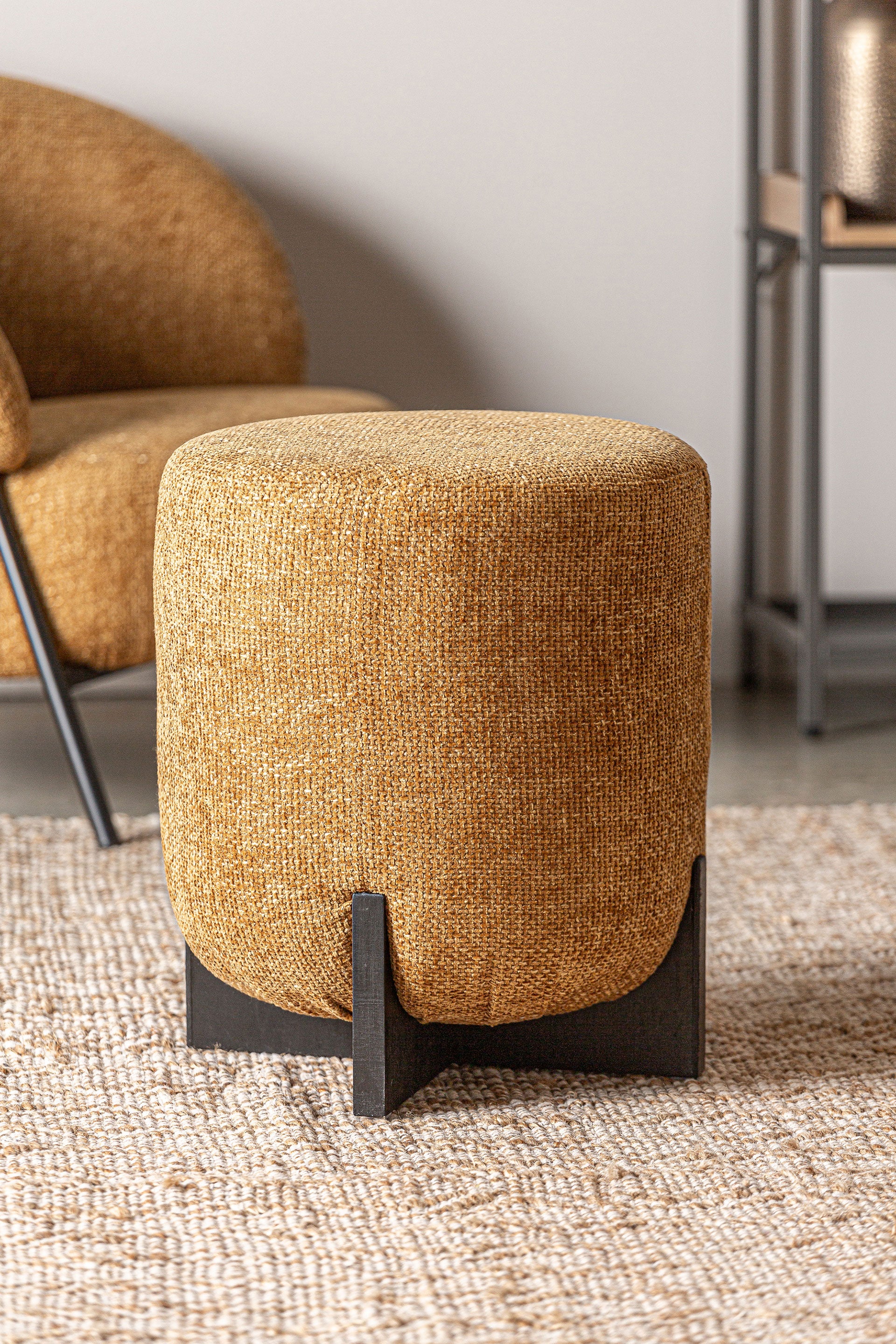 The Souvens Stool — contemporary pouffe in high-performance polyester from Laiyahome