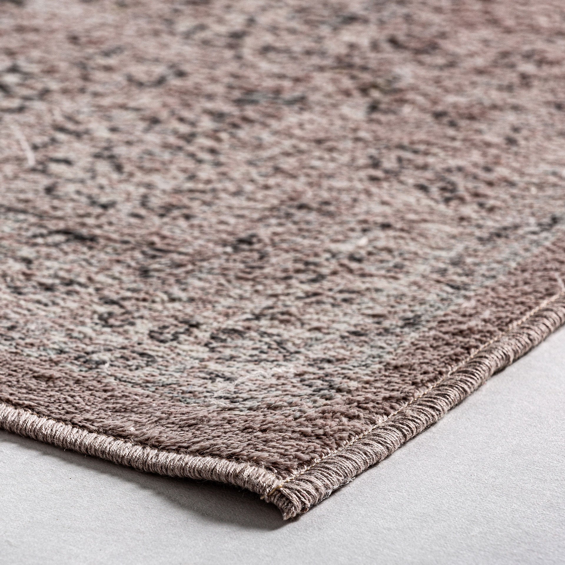 AKIRA CARPET — Laiyahome