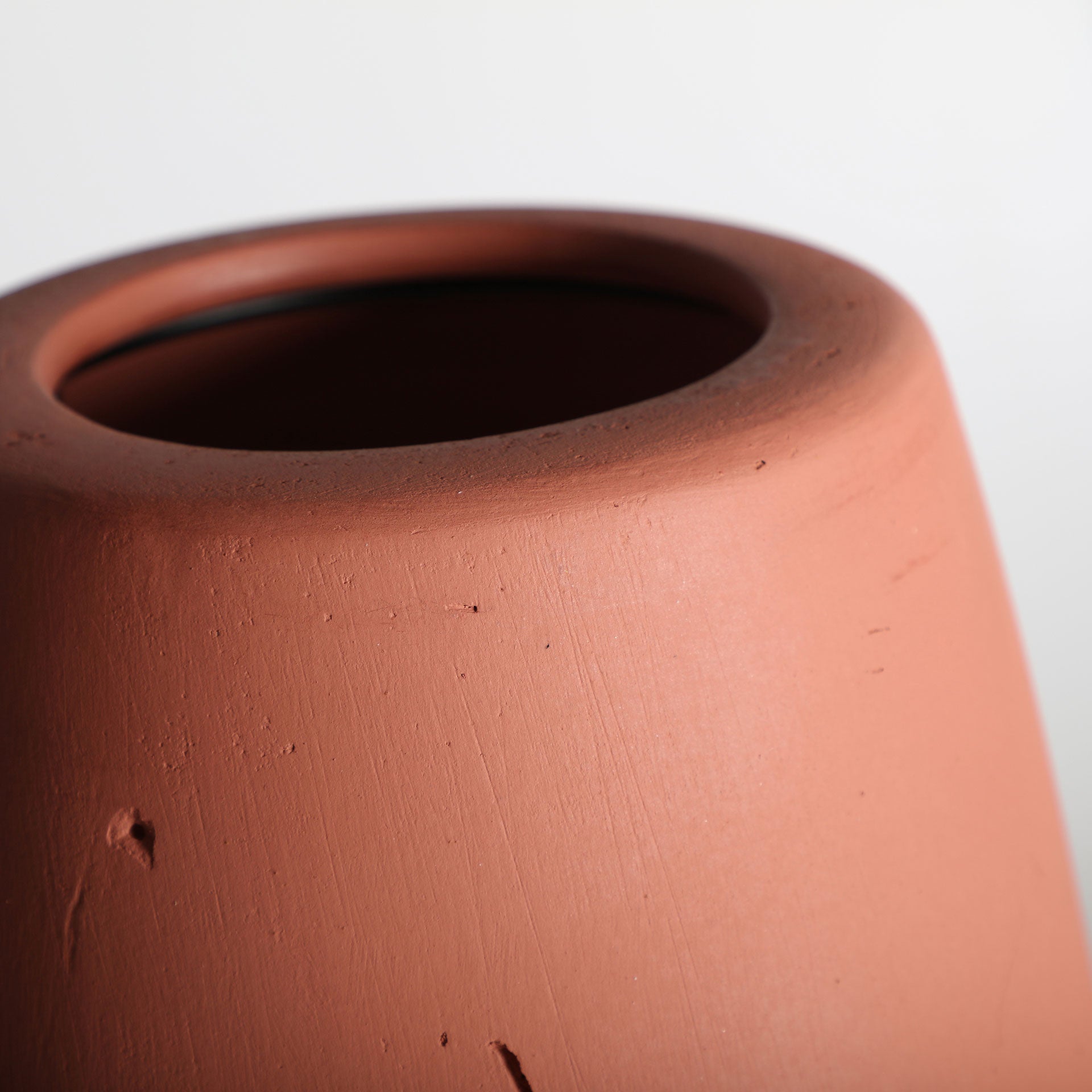 The Swahili Table Lamp — eclectic table lamp in terracotta from Laiyahome