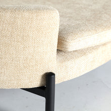 The Mai Pet Bed — classic accent piece in high-performance polyester from Laiyahome