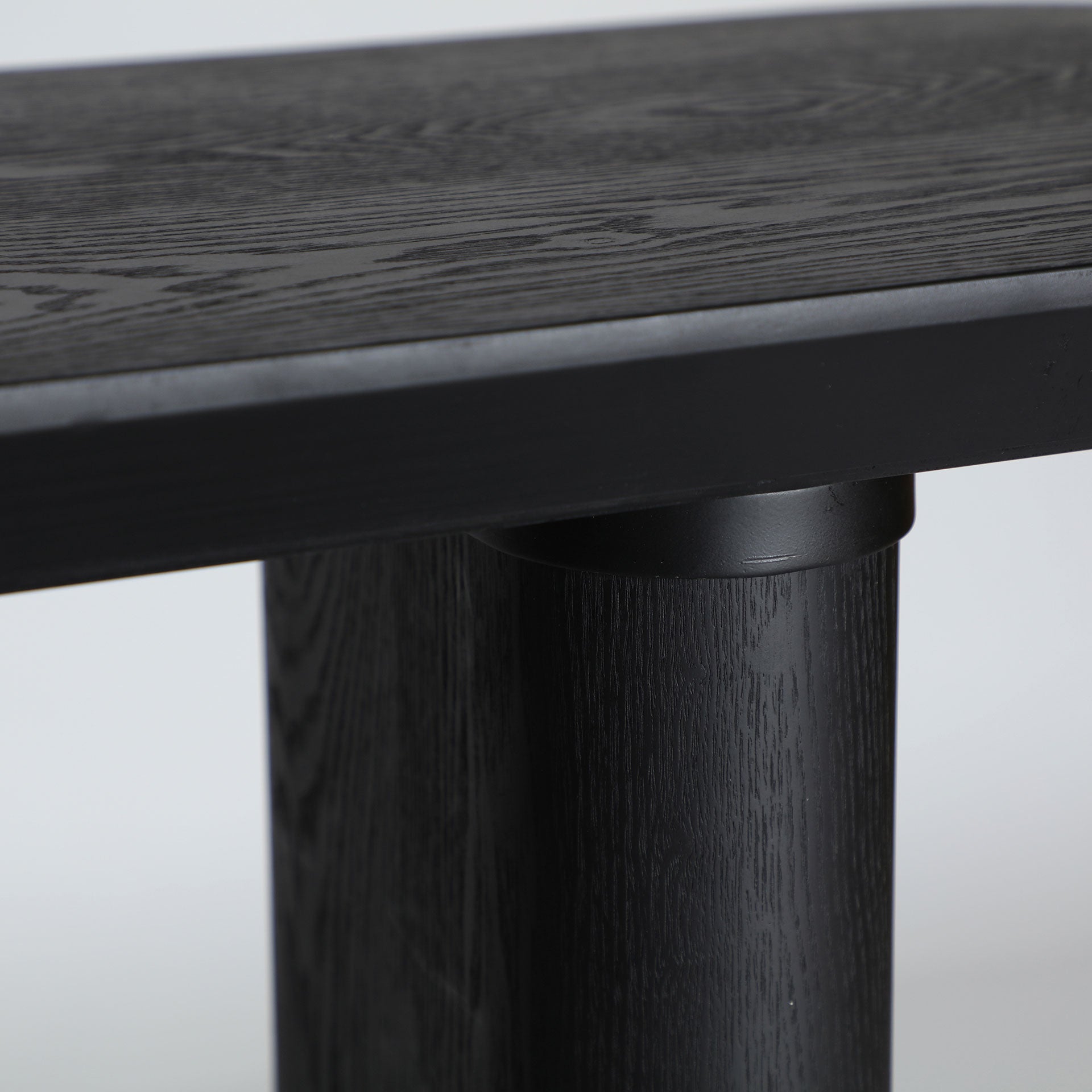 The Rognes Console Table — contemporary console table in solid fir wood from Laiyahome