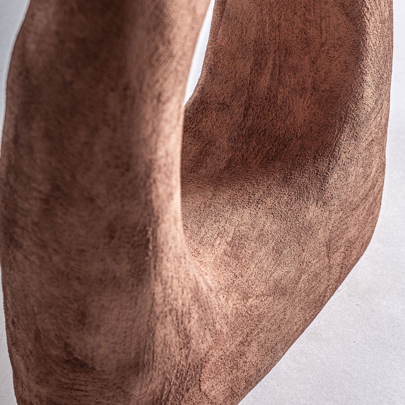 MEZIN VASE in a modern interior setting