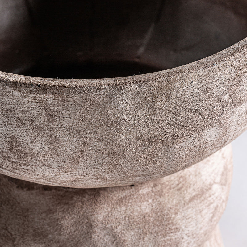 VERT VASE in a modern interior setting