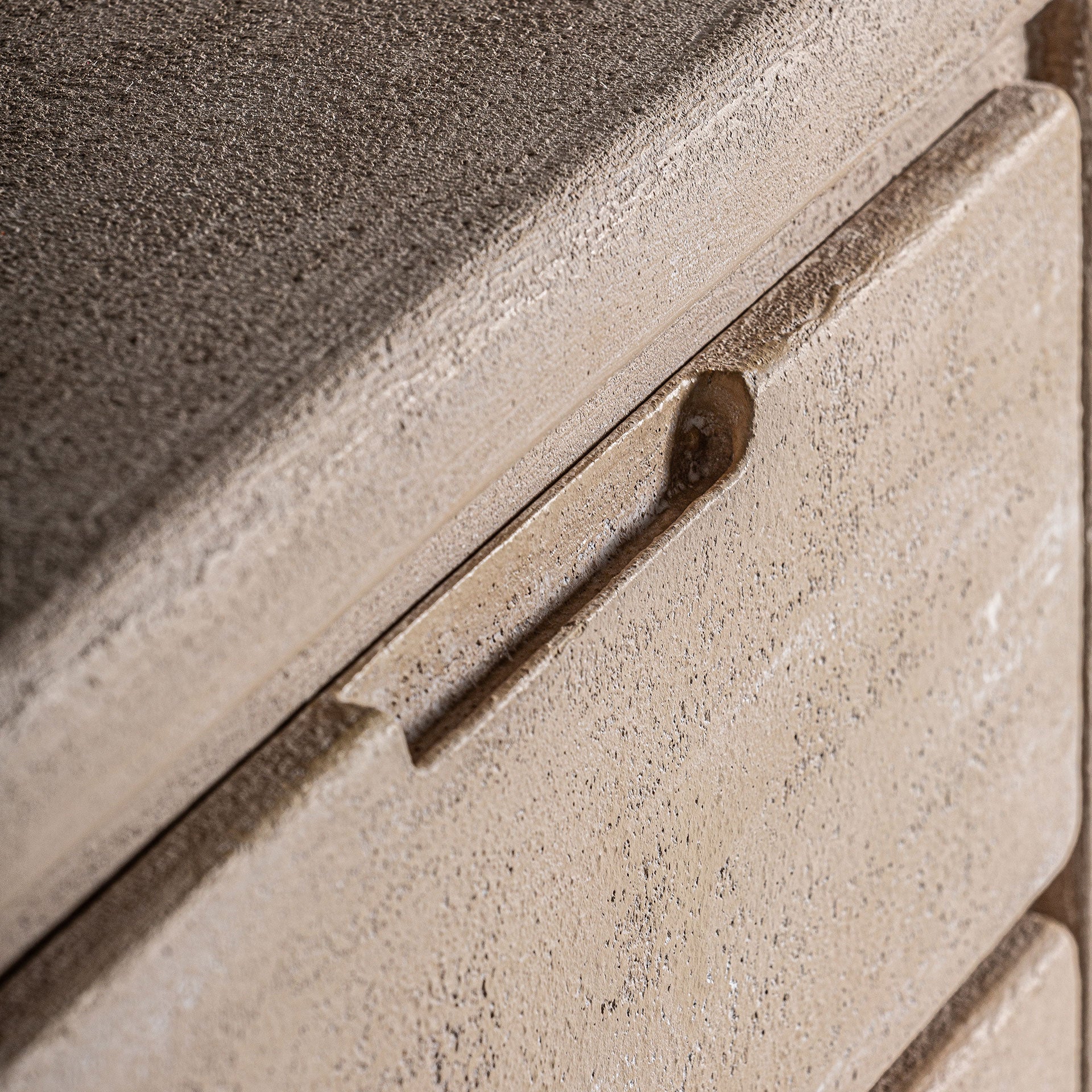 The Werle Sinfonier Chest Of Drawers — contemporary tallboy chest in engineered wood with veneer finish from Laiyahome
