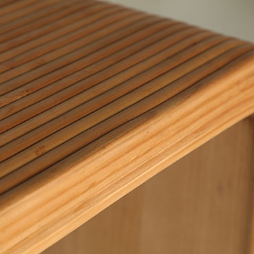 The Skagen Console Table — Scandinavian console table in paulownia wood from Laiyahome