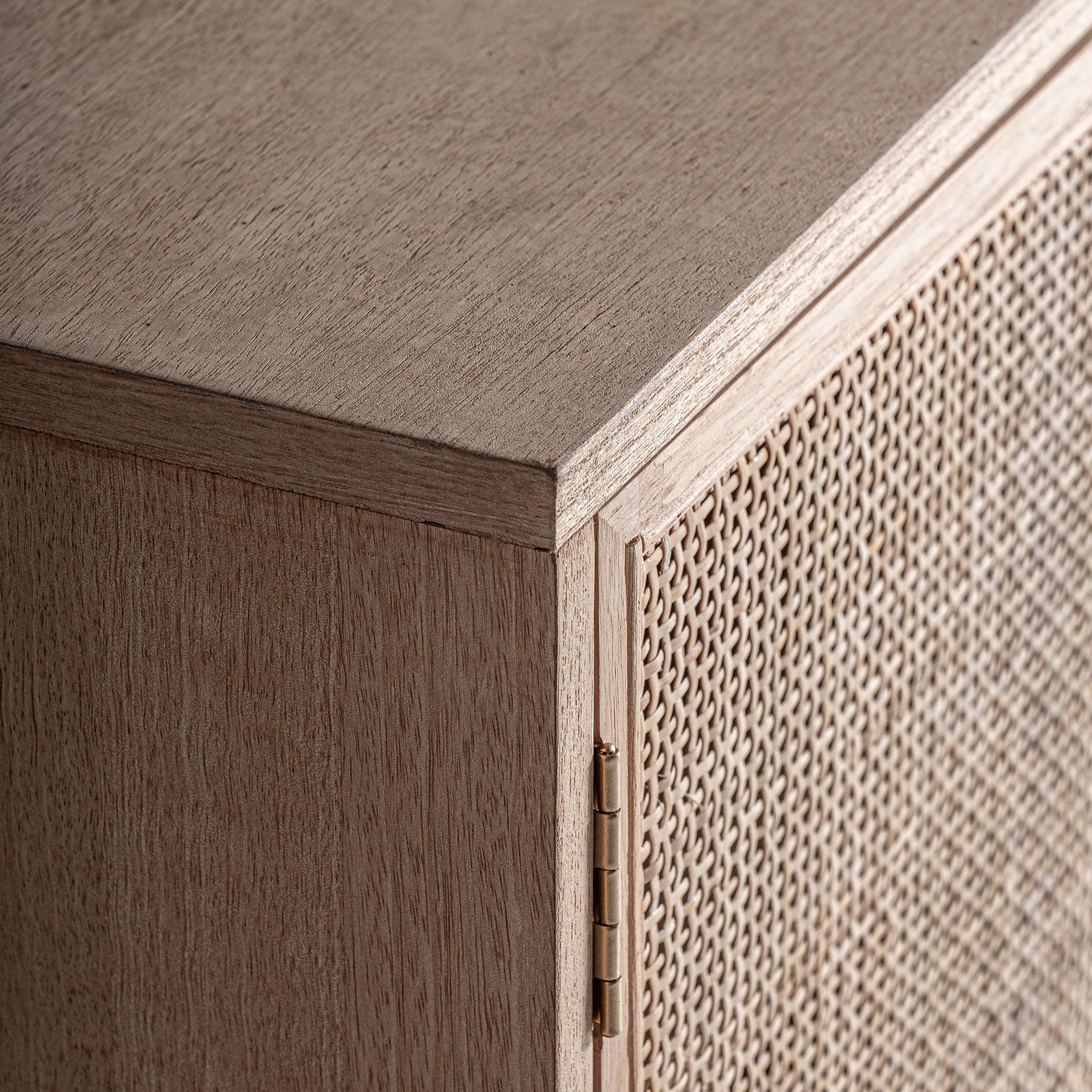 The Weurtz Sideboard — Scandinavian sideboard in solid ash wood from Laiyahome