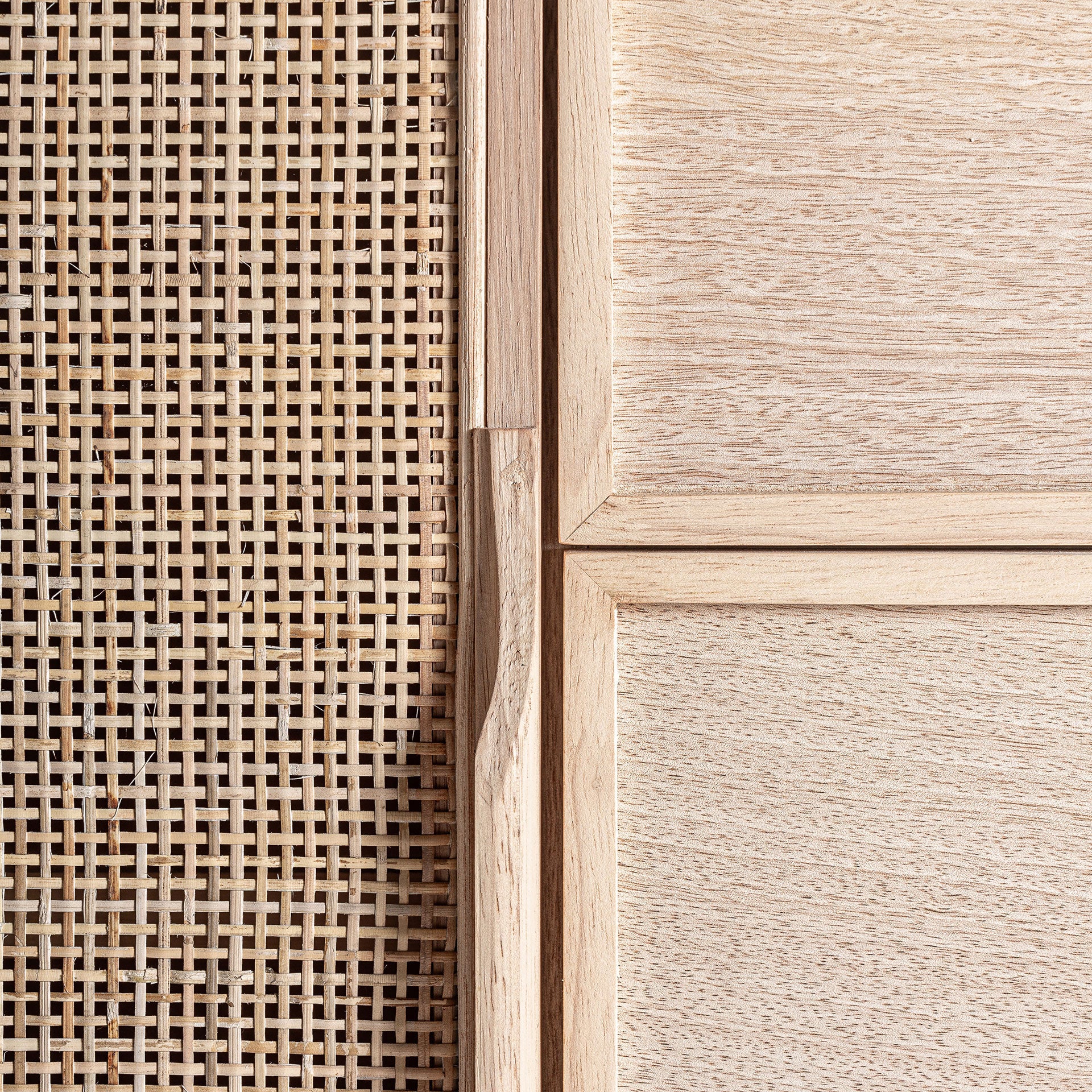 The Weurtz Sideboard — Scandinavian sideboard in solid ash wood from Laiyahome