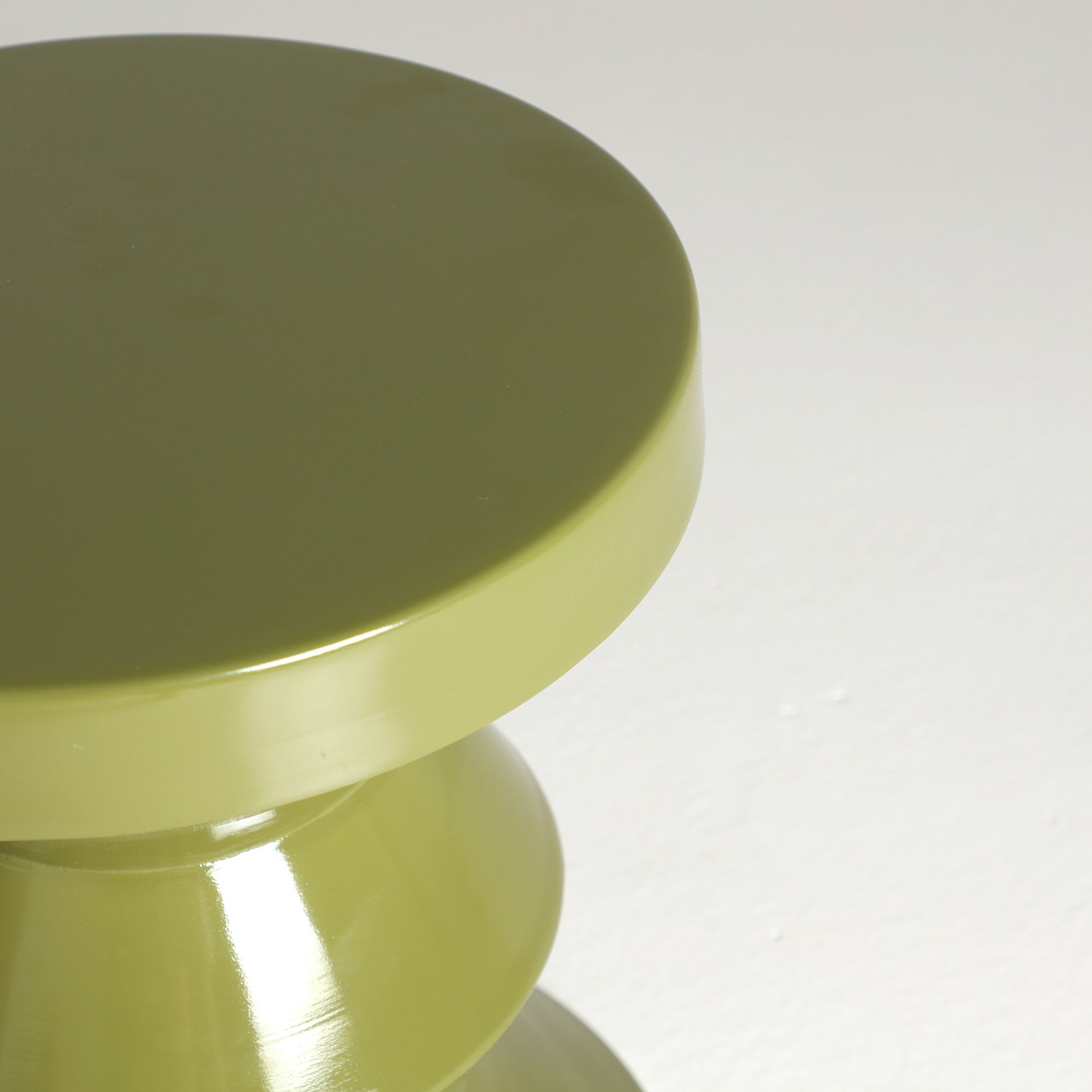 The Zug Side Table — contemporary side table in solid iron from Laiyahome