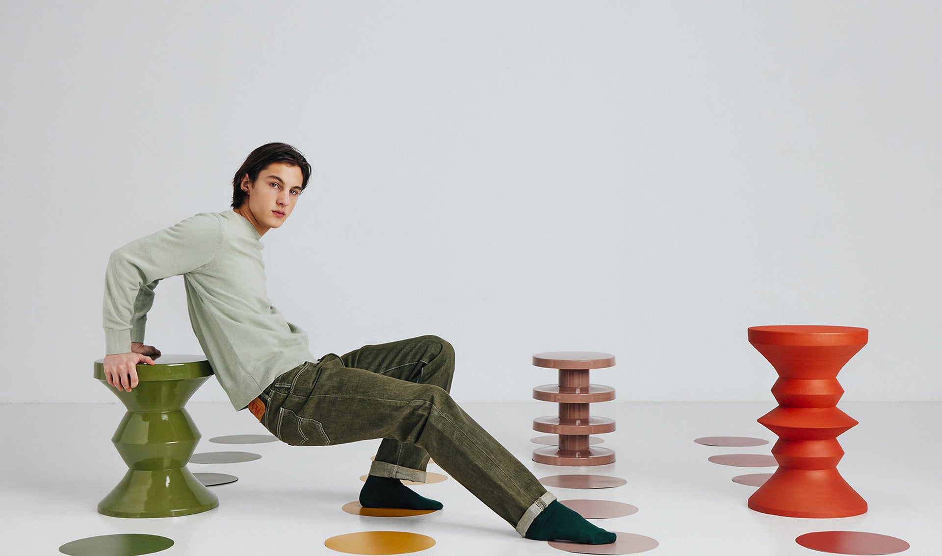 The Zug Side Table — contemporary side table in solid iron from Laiyahome
